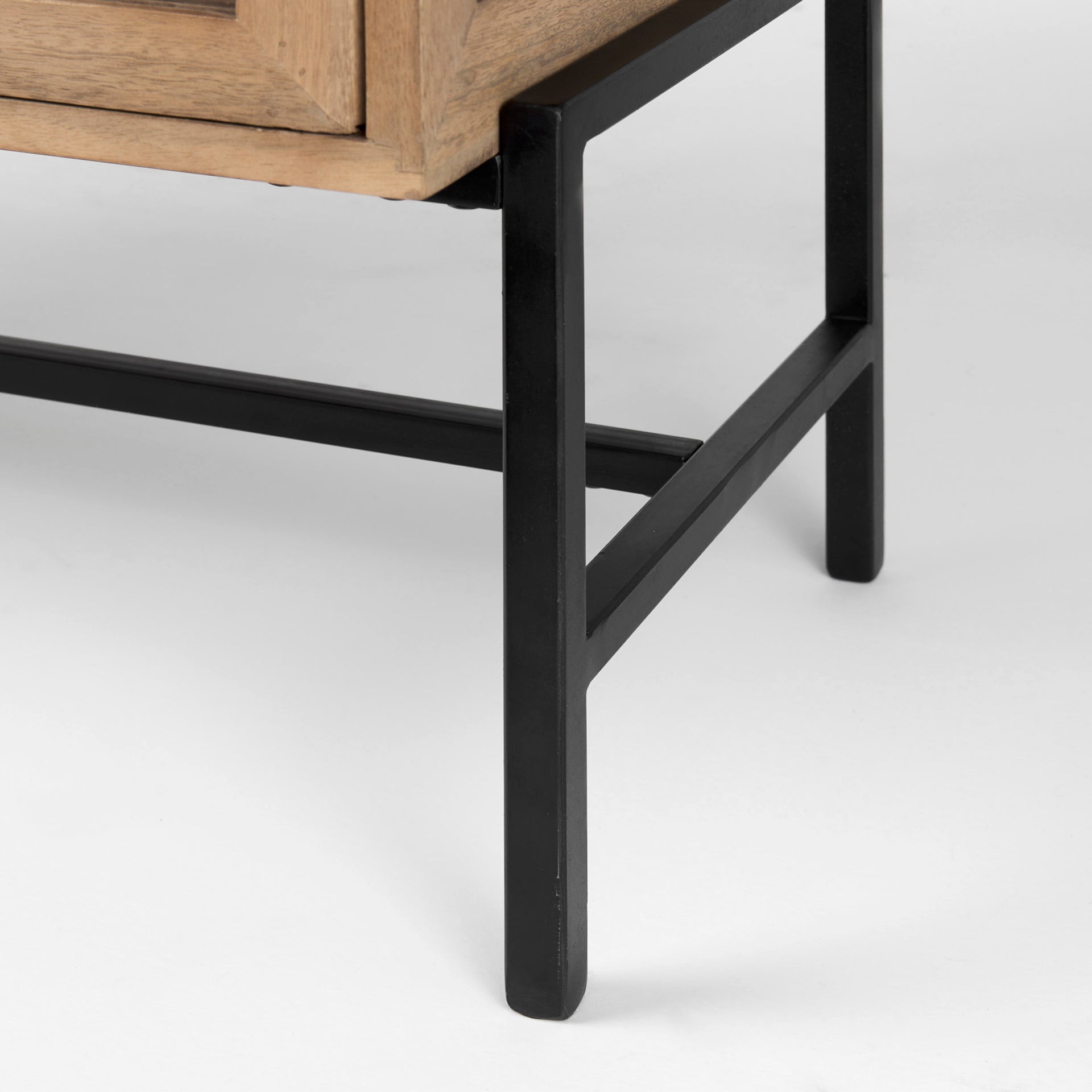 Arelius Accent Cabinet