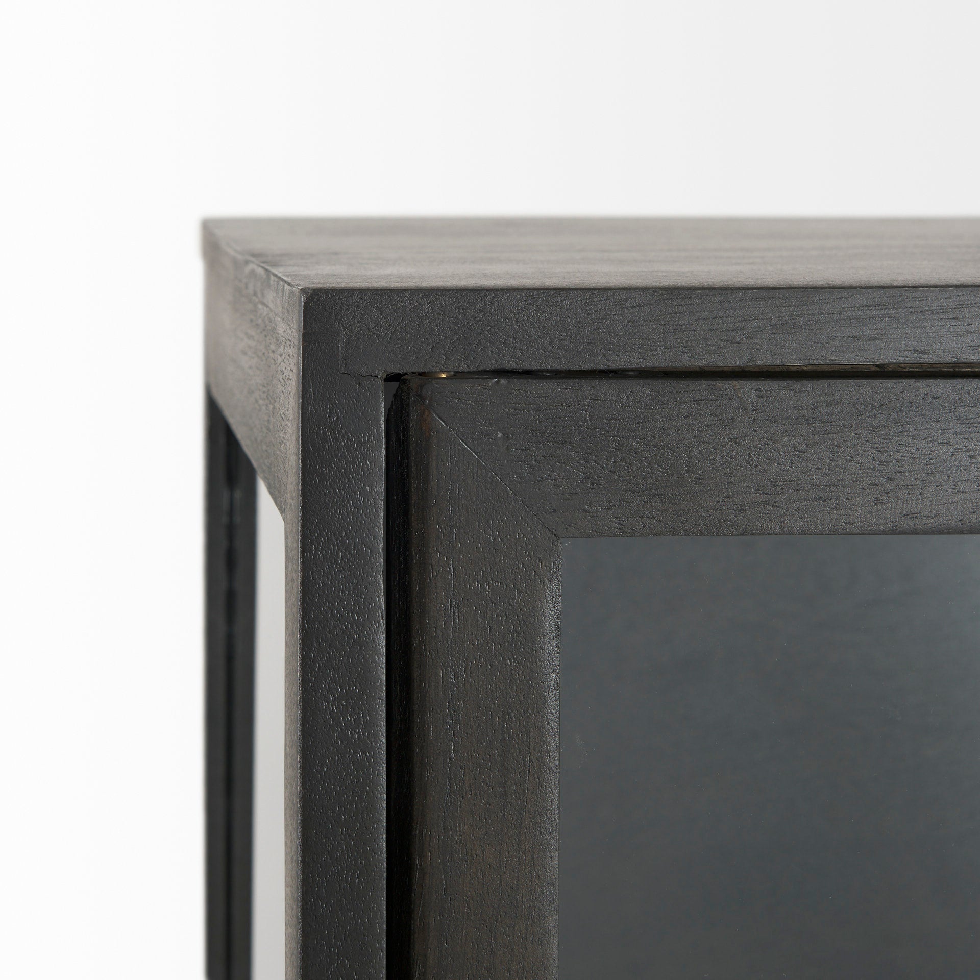 Arelius Accent Cabinet