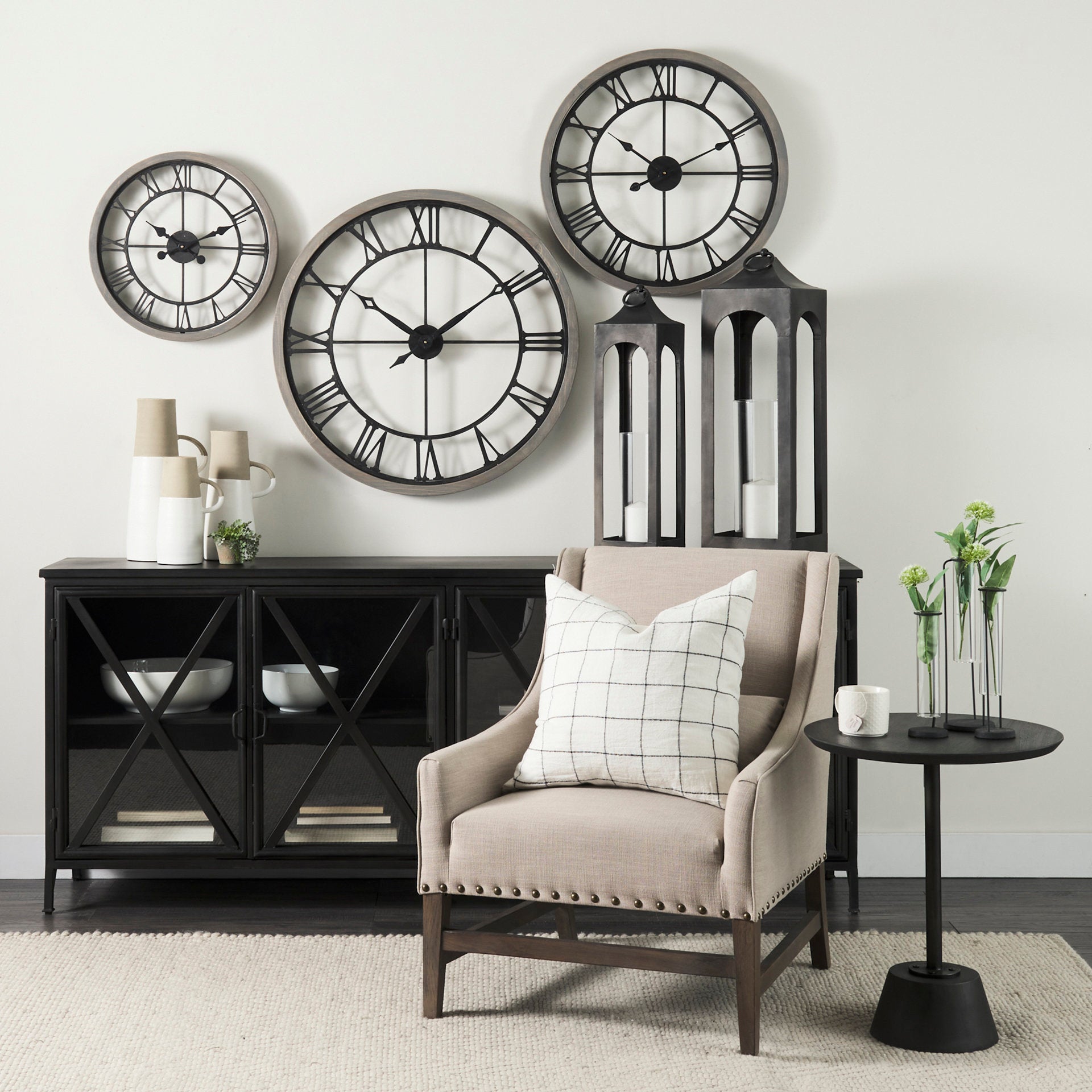 Maxwell Pedestal Side Table