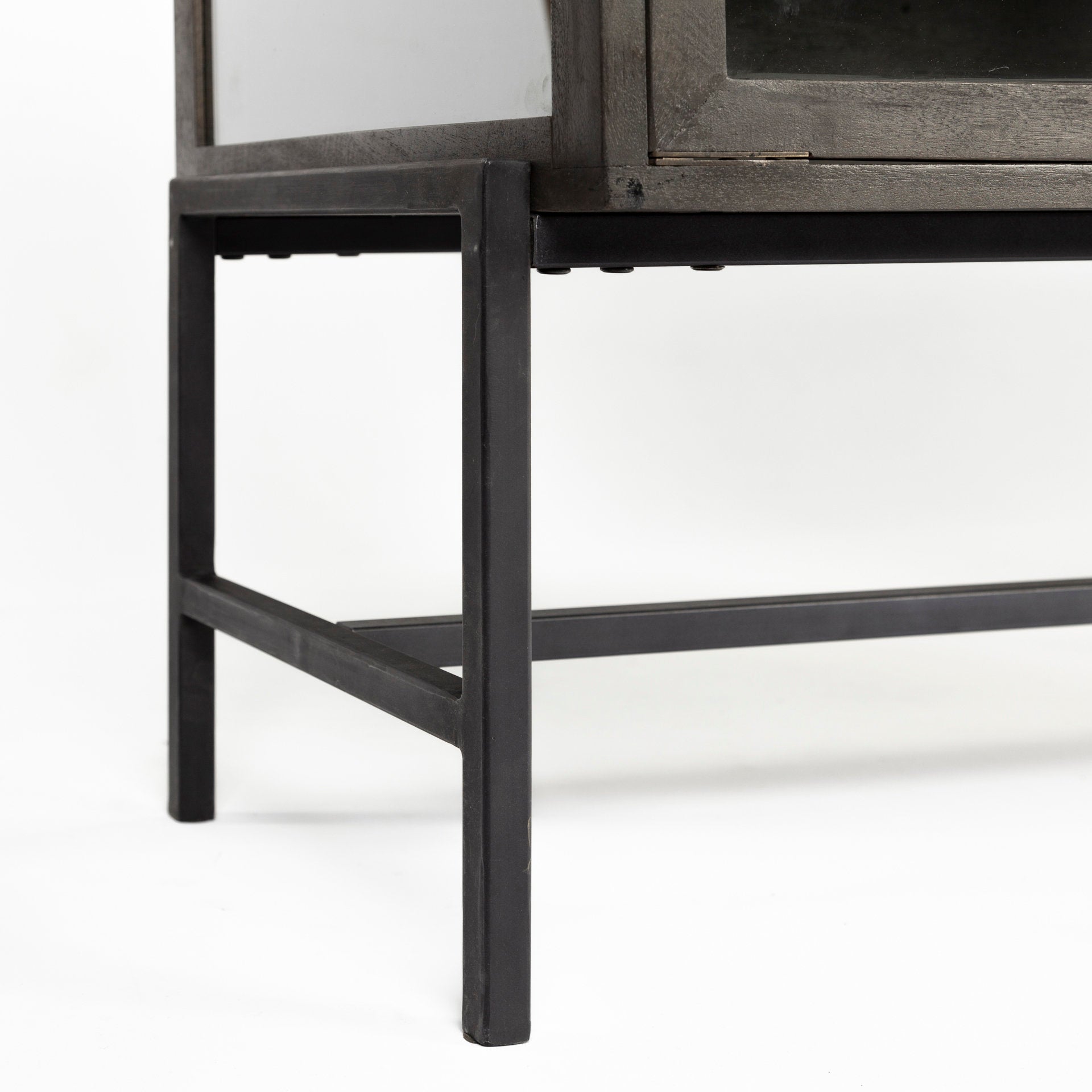 Arelius Accent Cabinet