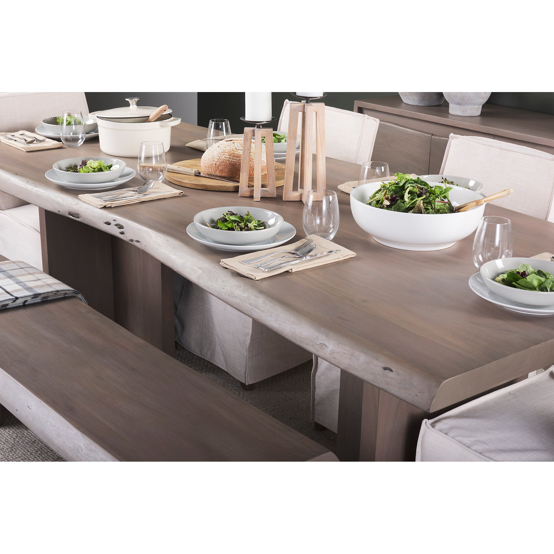 Konstantin Dining Table