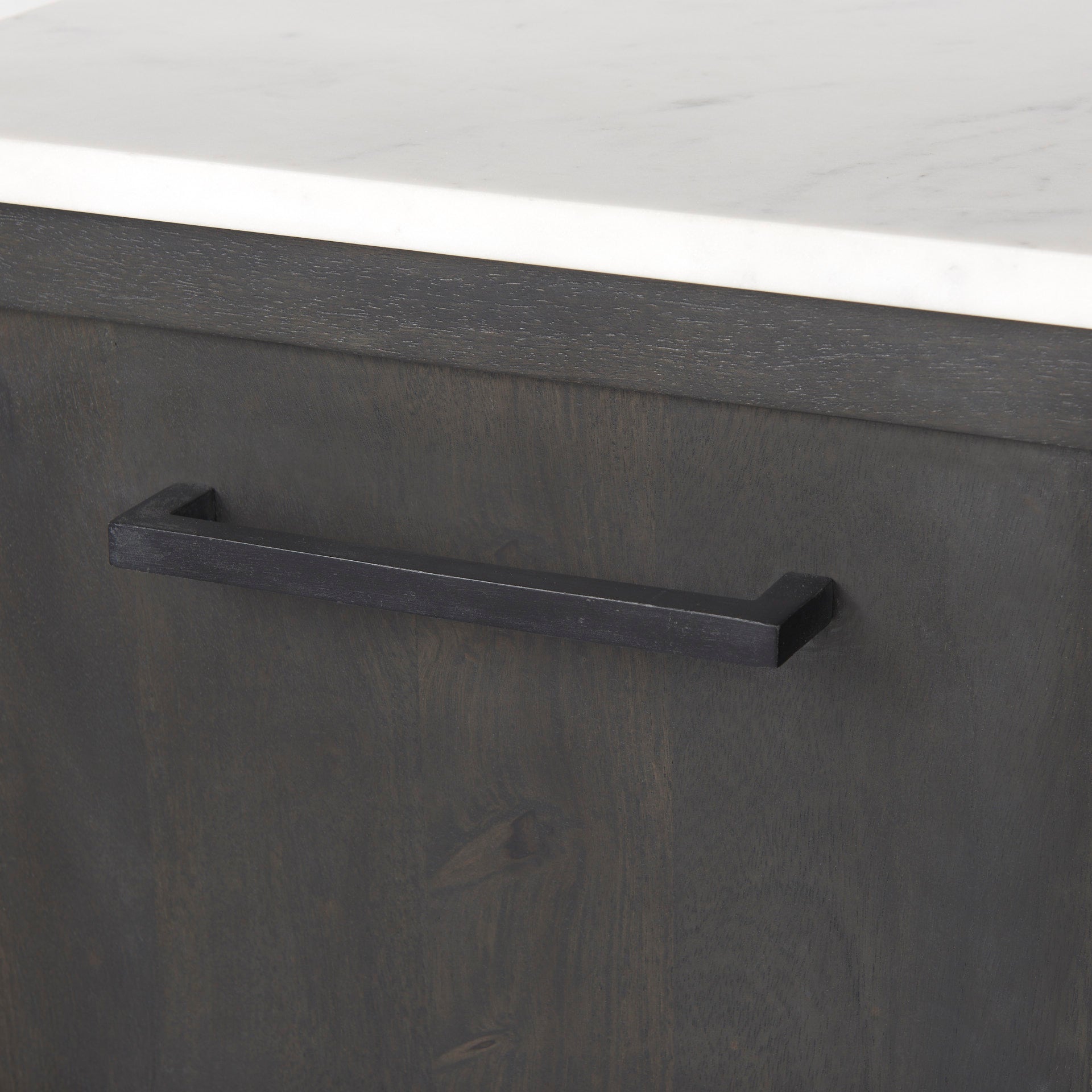 Divina Sideboard