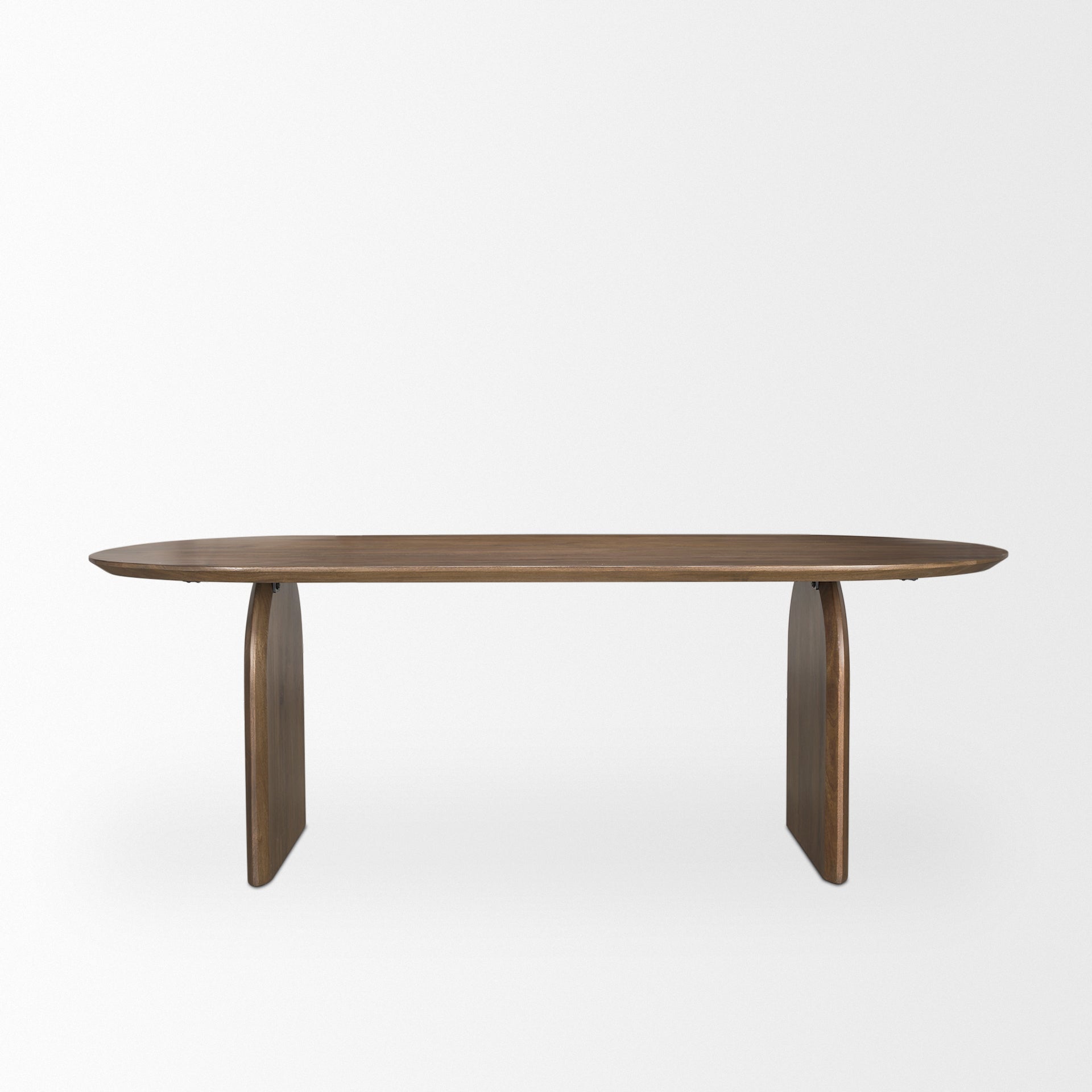 Isla Oval Dining Table