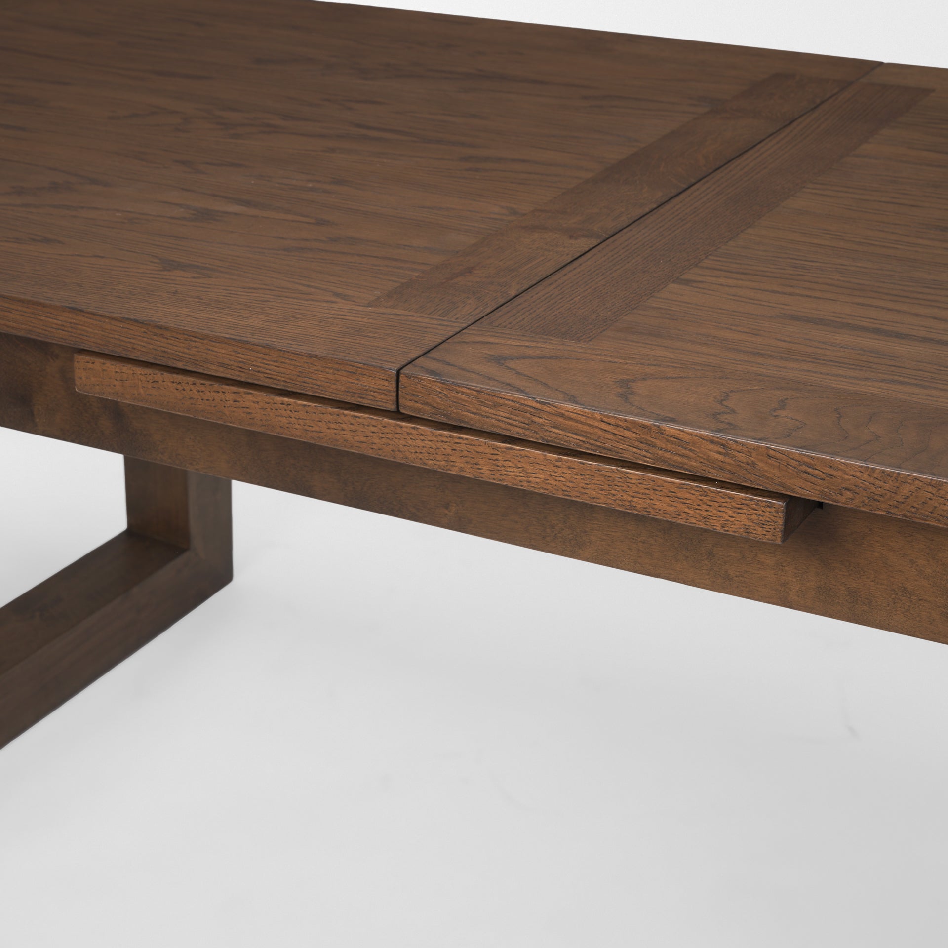 Takota Dining Table