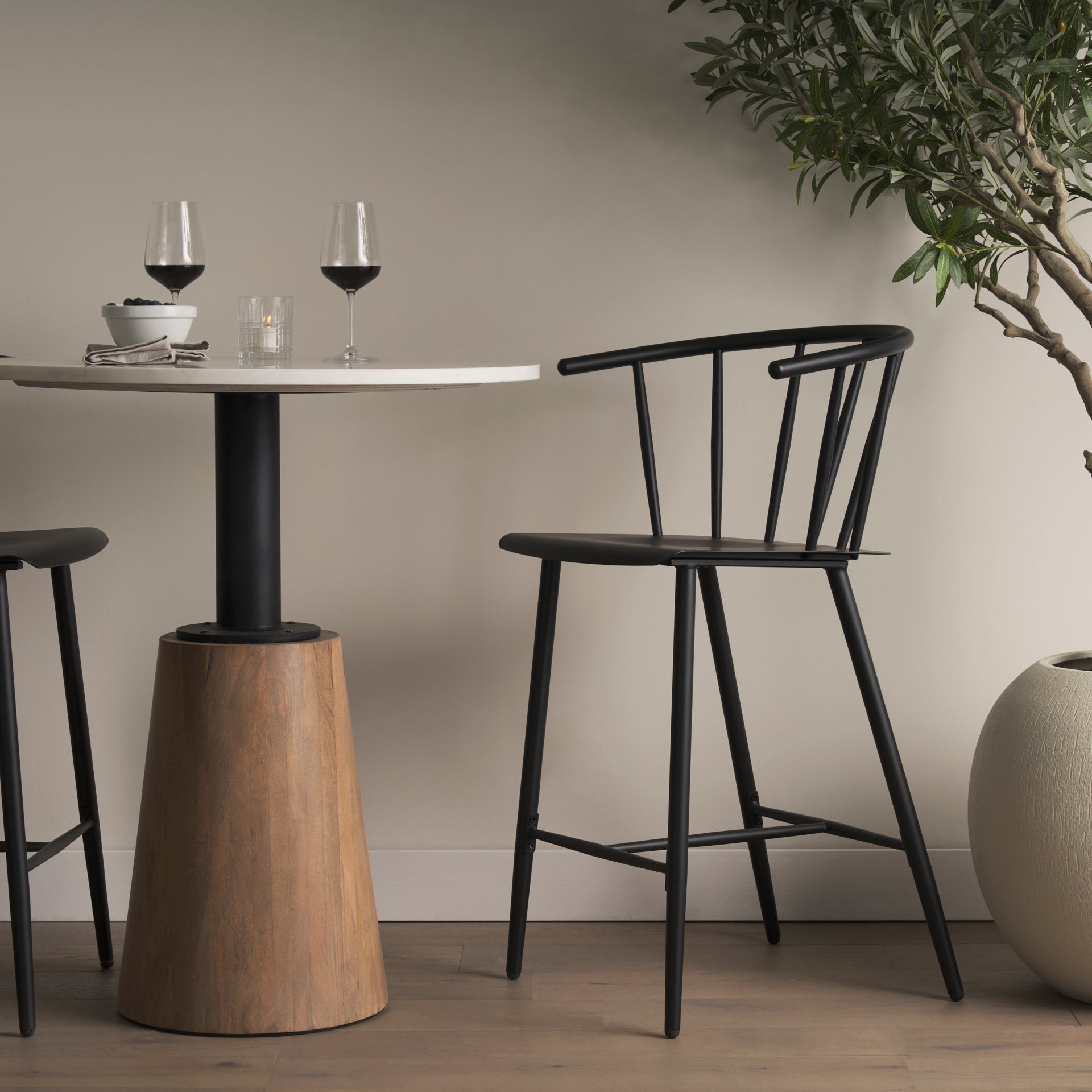 Colin Bar/Counter Stool