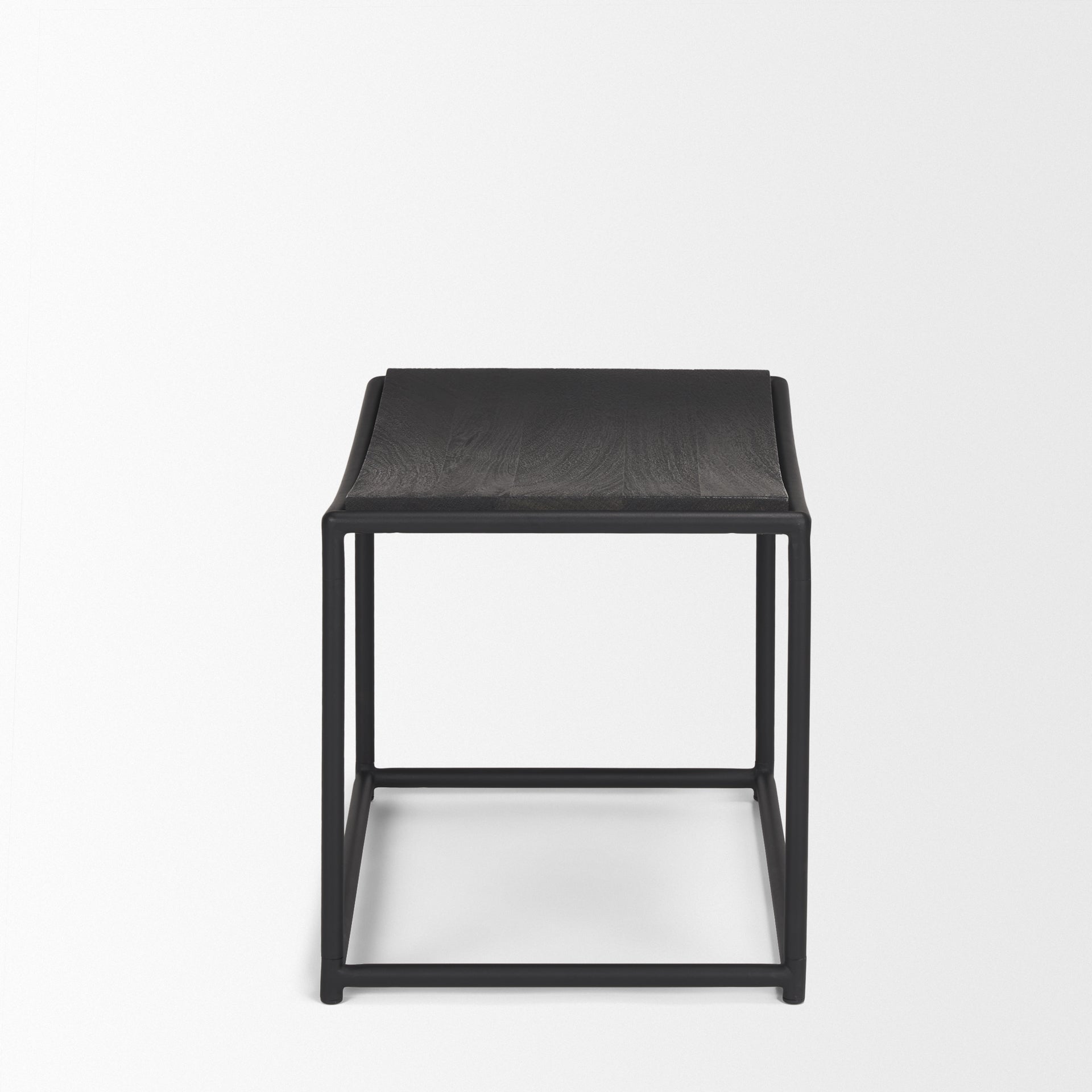 Taniel Stool