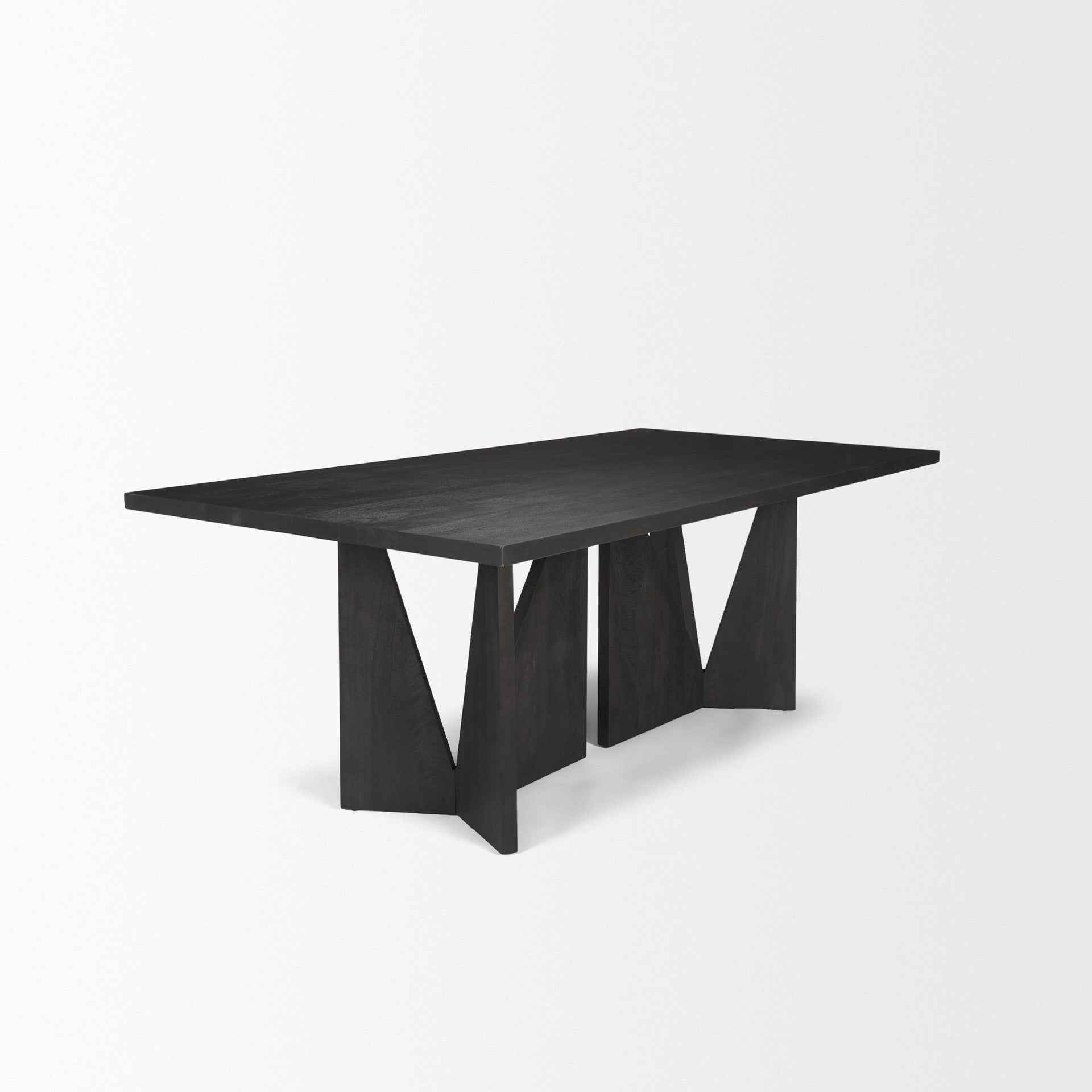 Tarro Dining Table