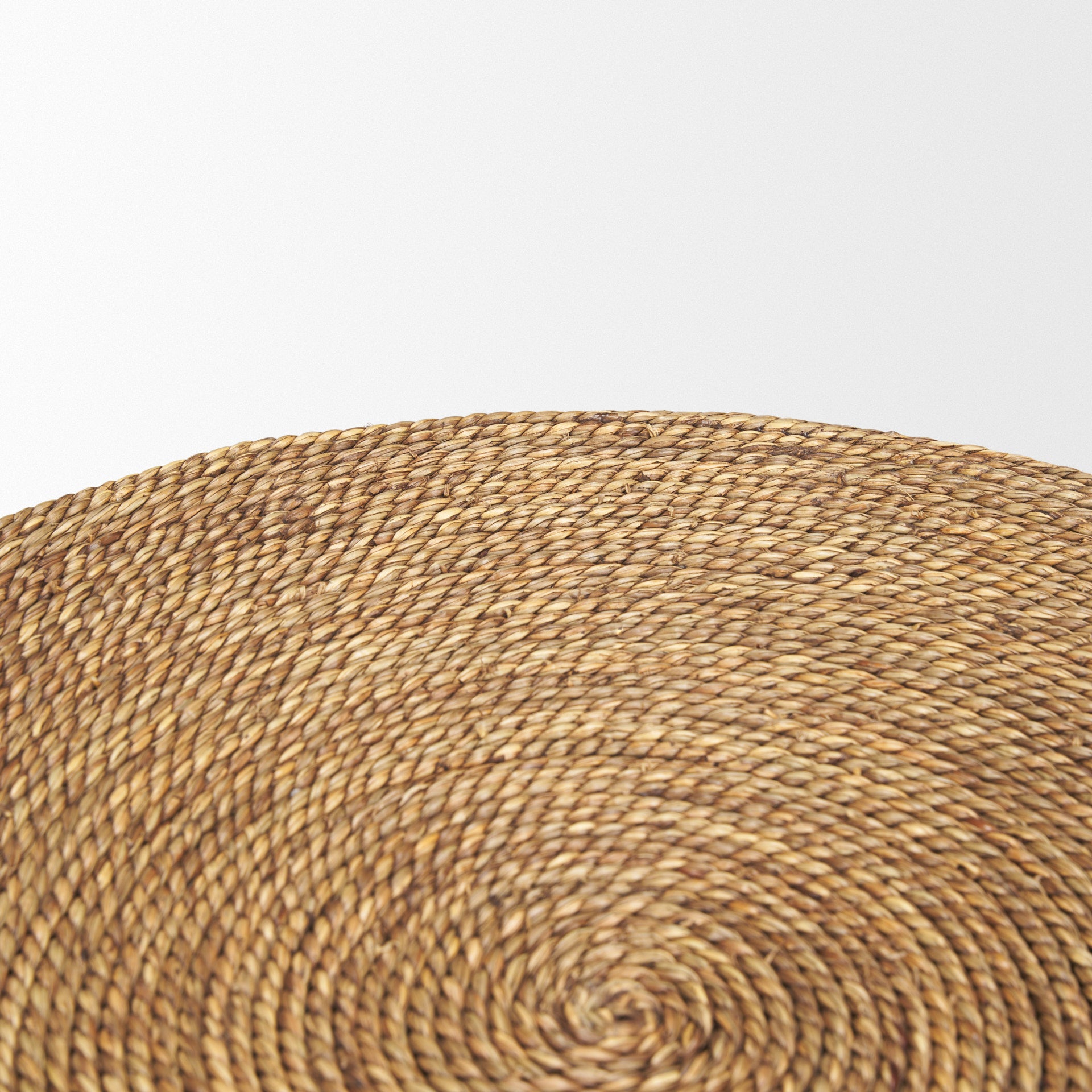 Wenopa Accent Tables