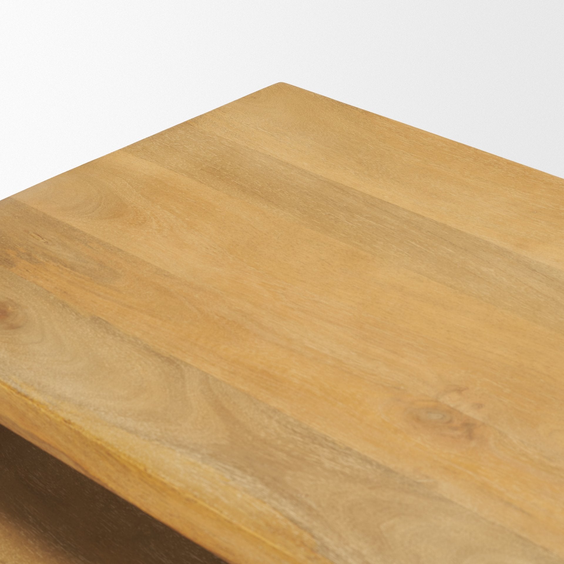Alanna Nesting Accent Tables