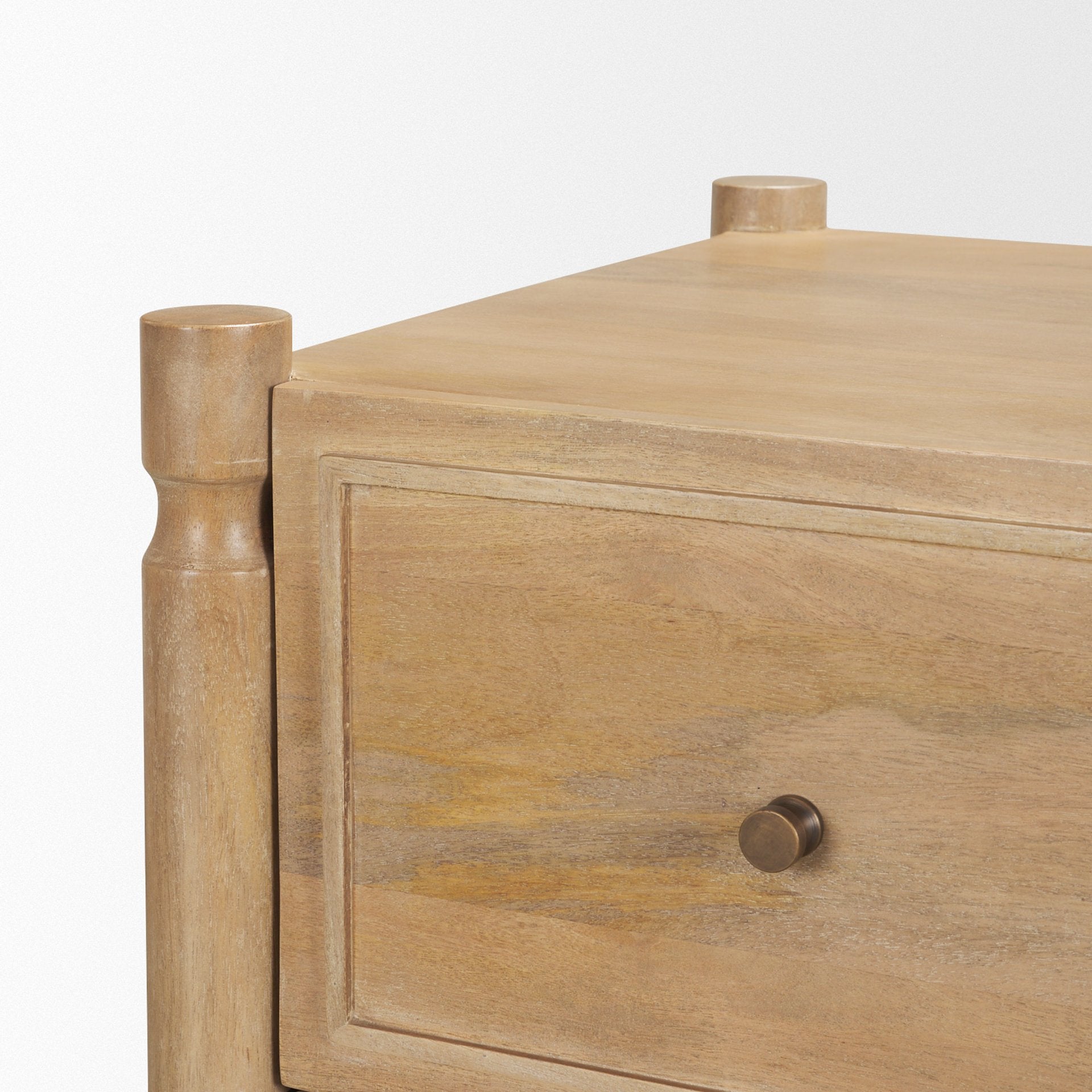 Phil Accent Cabinet