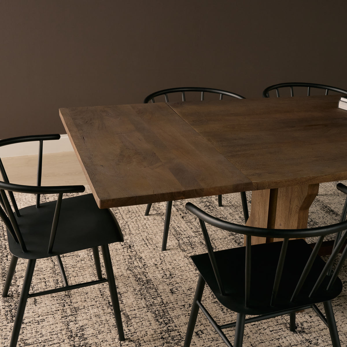 Rooke 84-124" Extendable Dining Table