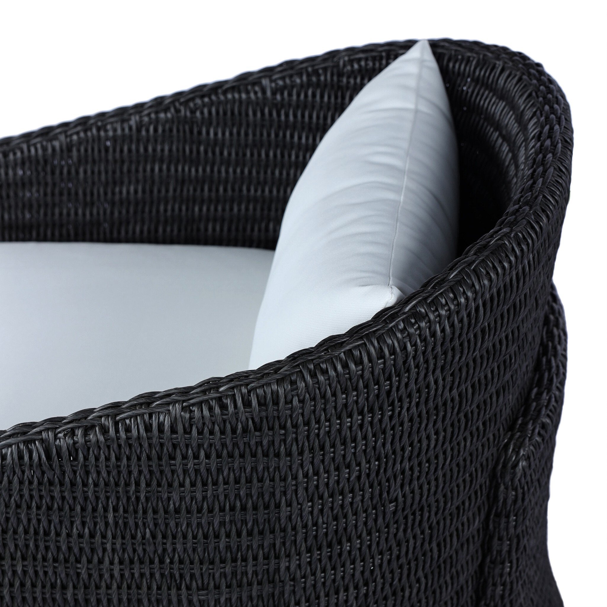 Fae Outdoor Chair