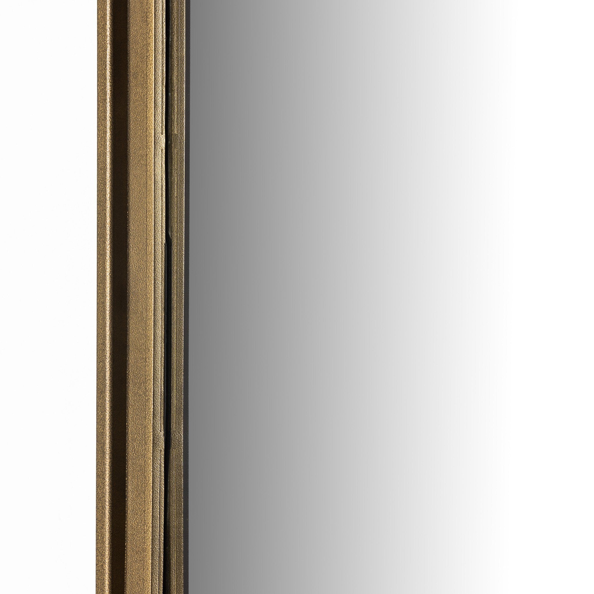 Effie Mirror