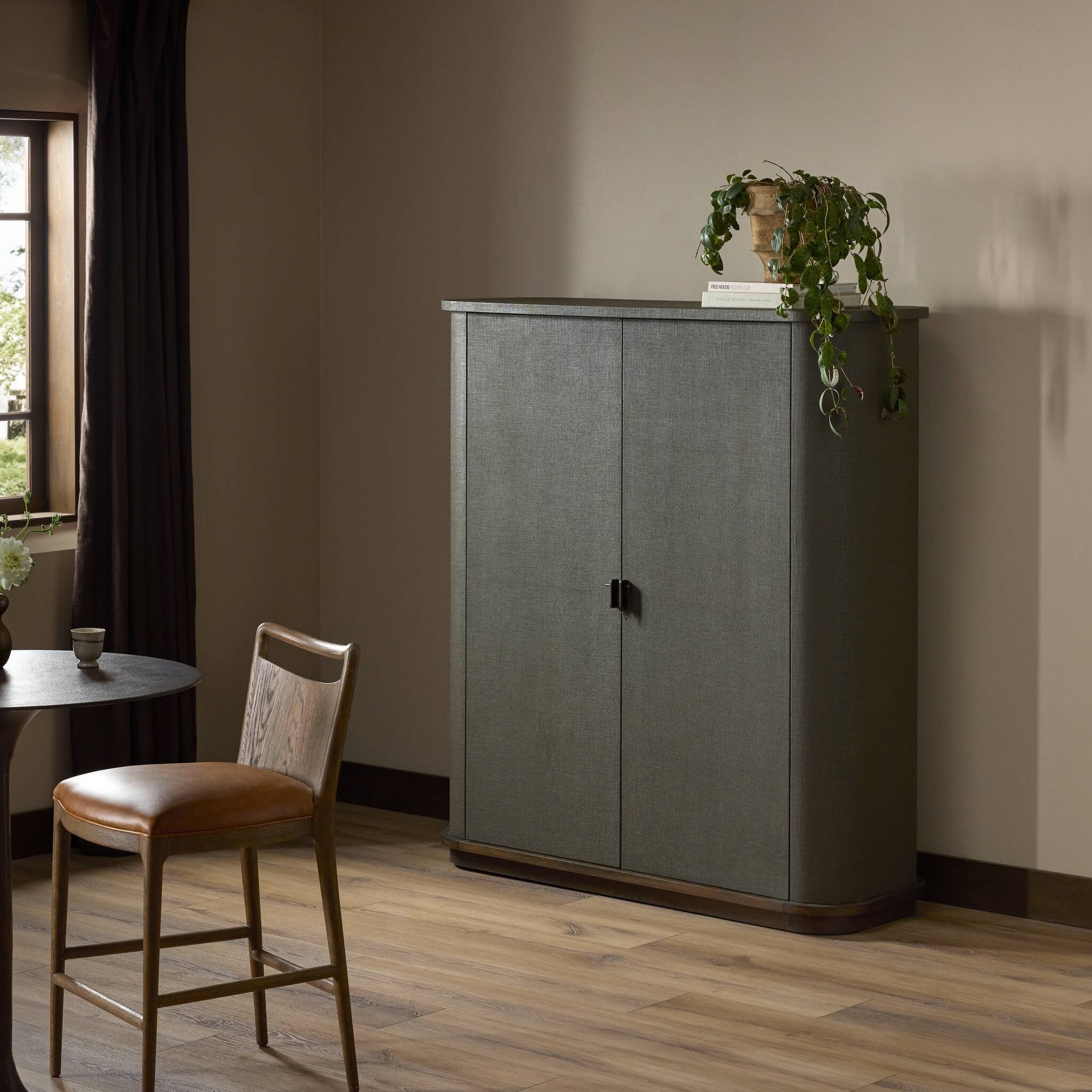 Berlin Cabinet