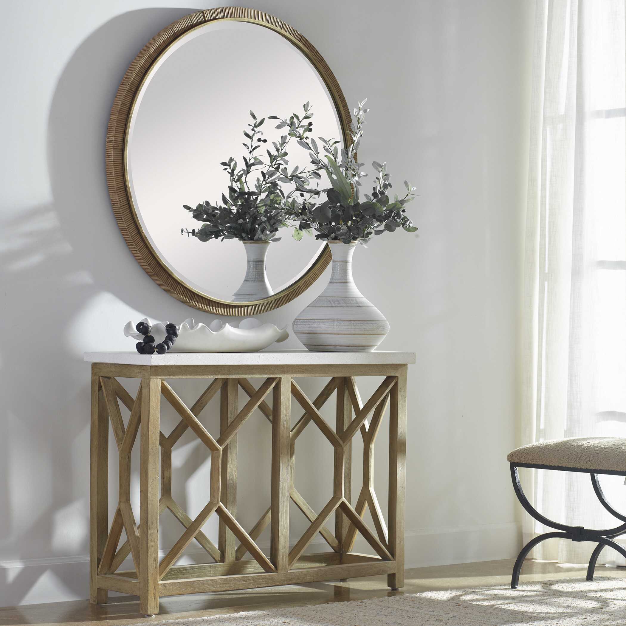 Ruffled Feathers Indoor-Outdoor Bowl