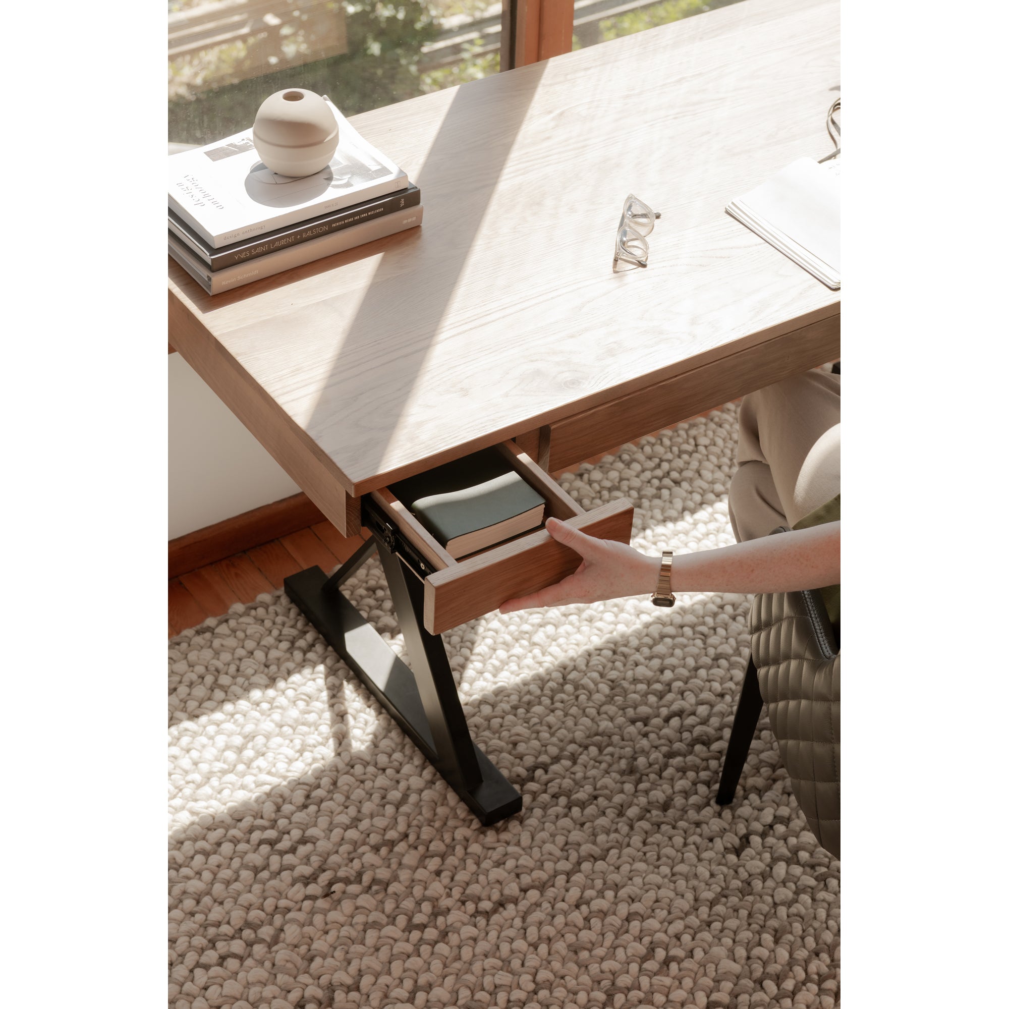 Profecto Desk