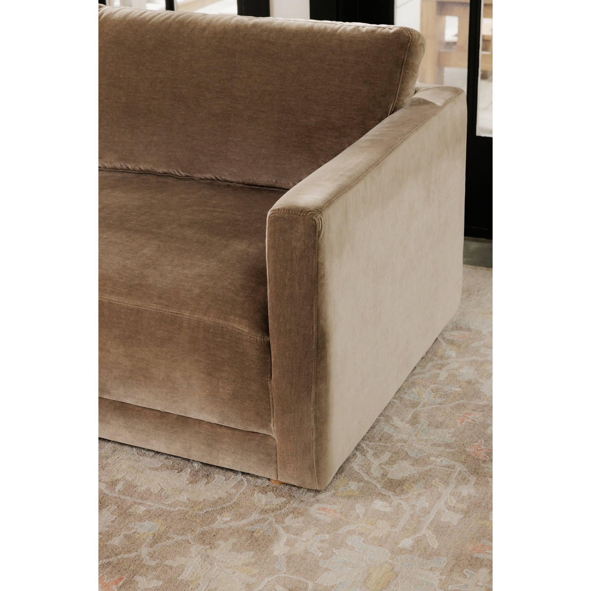 Bryn Sectional