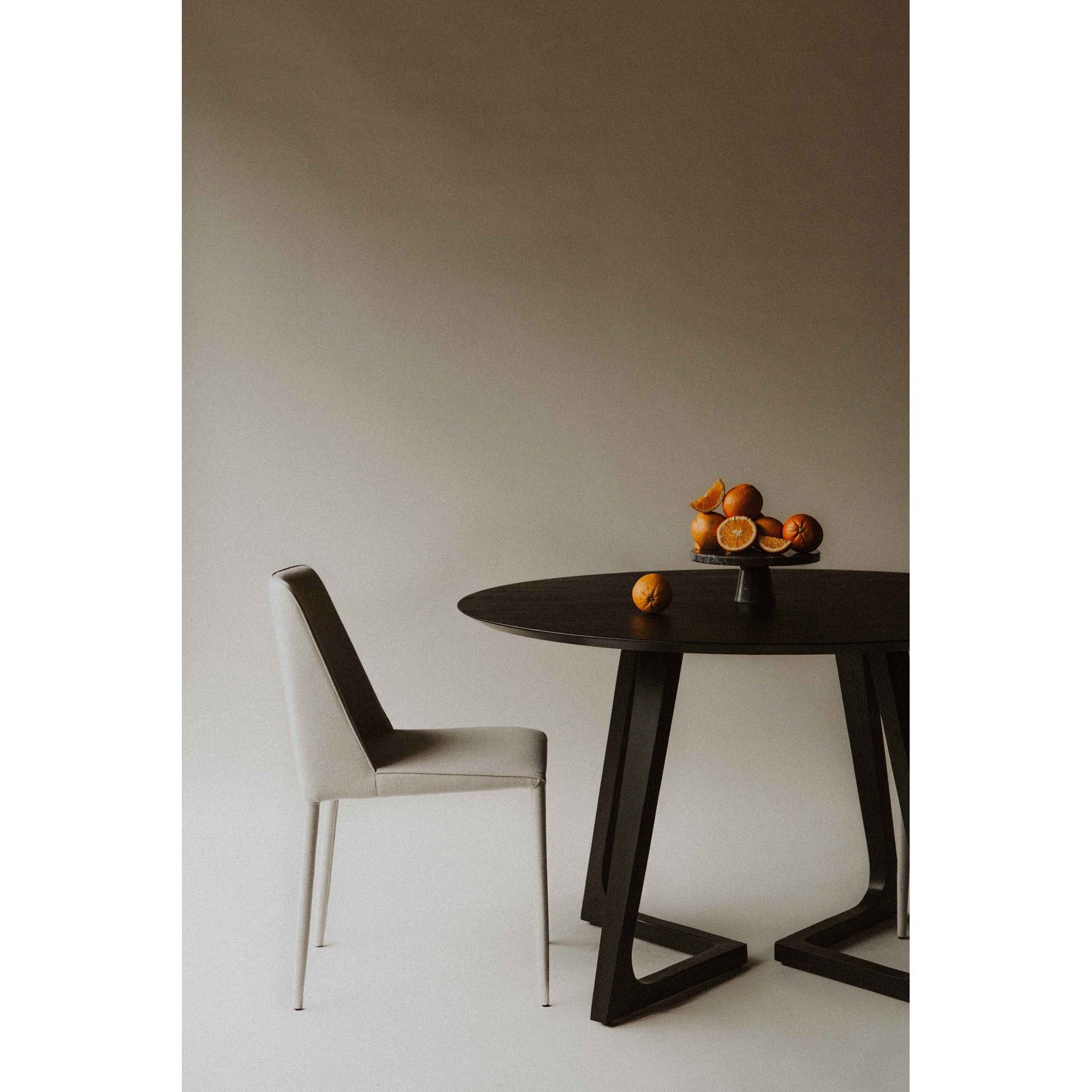 Godenza Round Dining Table