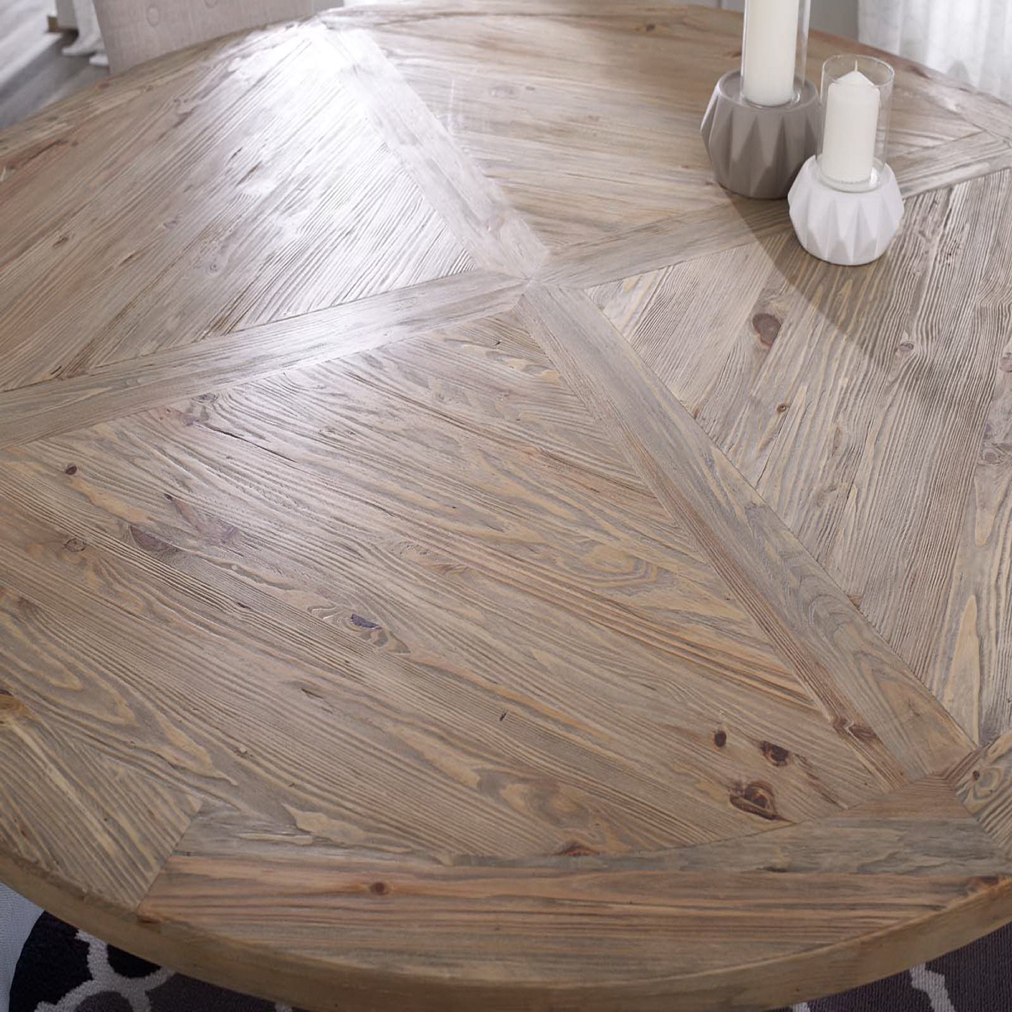 Column Round Pine Wood Dining Table