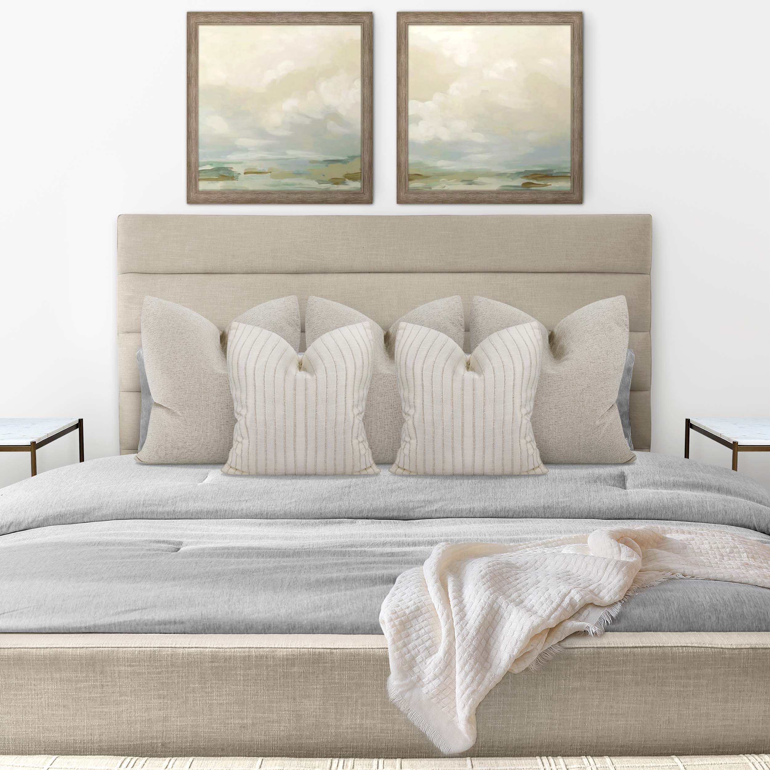 Griffin Bedding Pillow Set