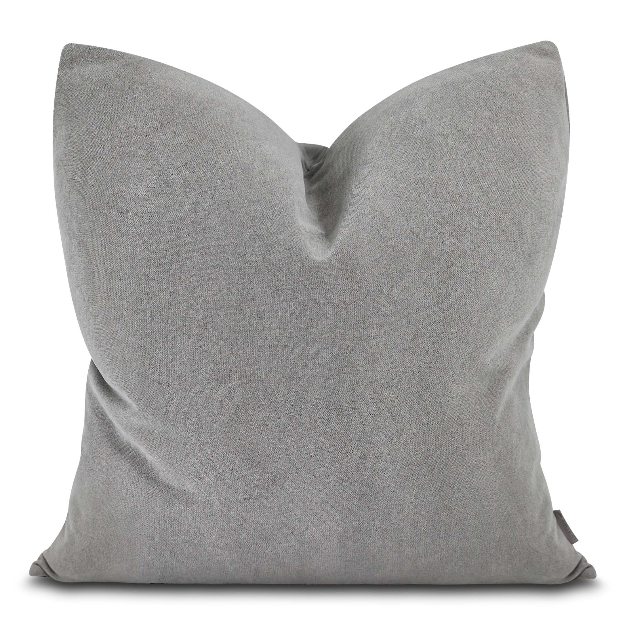 Louie Indoor Pillow - 22"