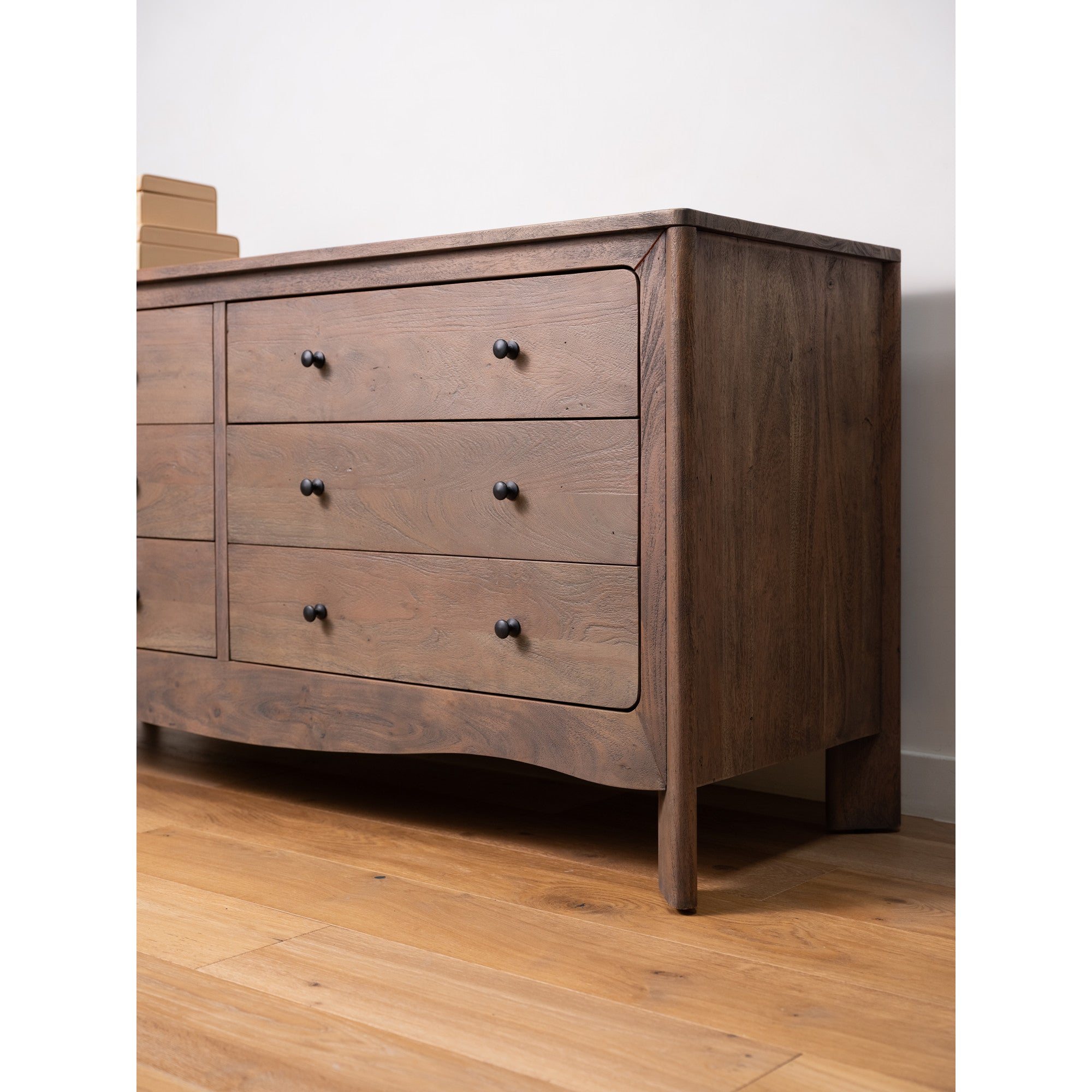 Mabel 6 Drawer Dresser