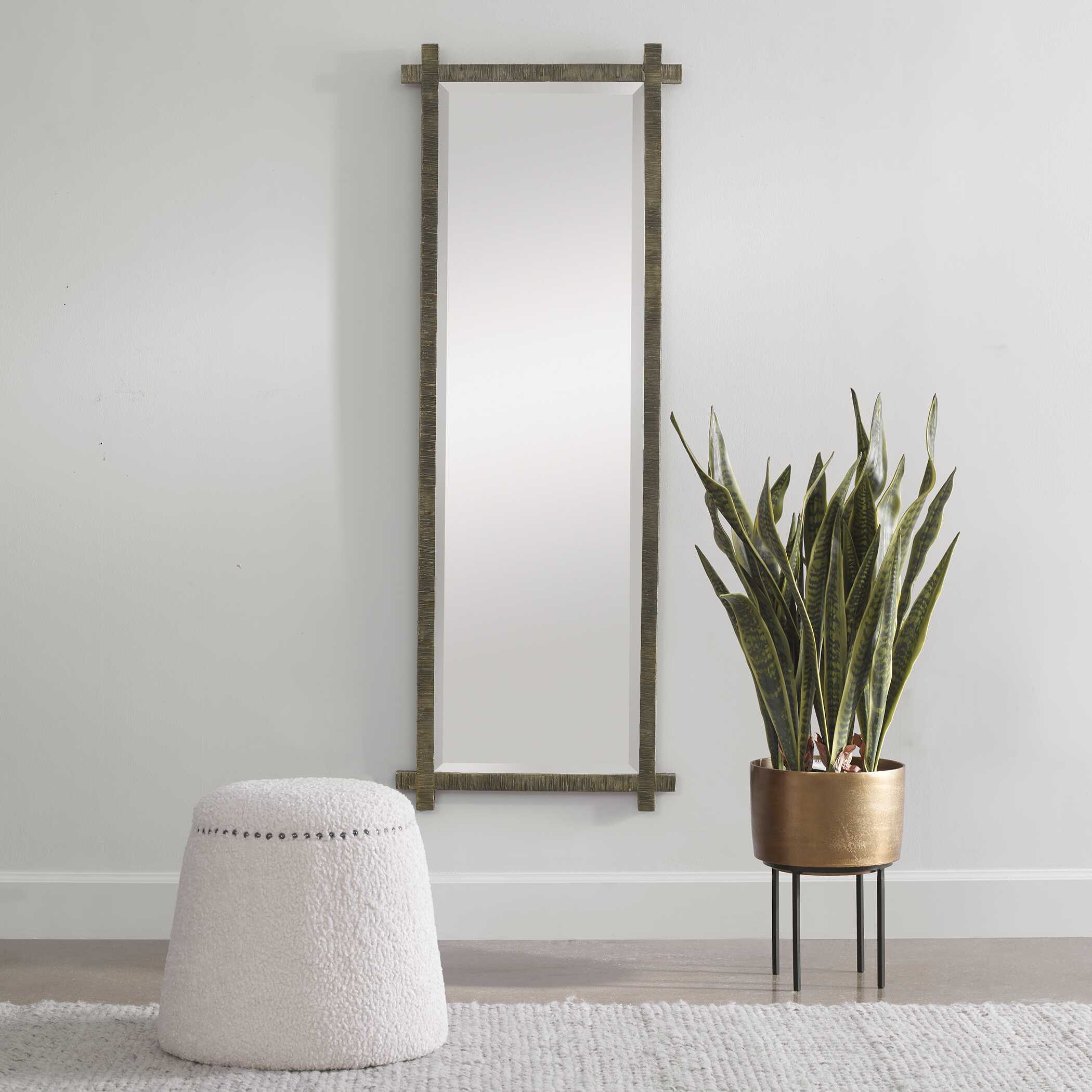 Abanu Ribbed Dressing Mirror