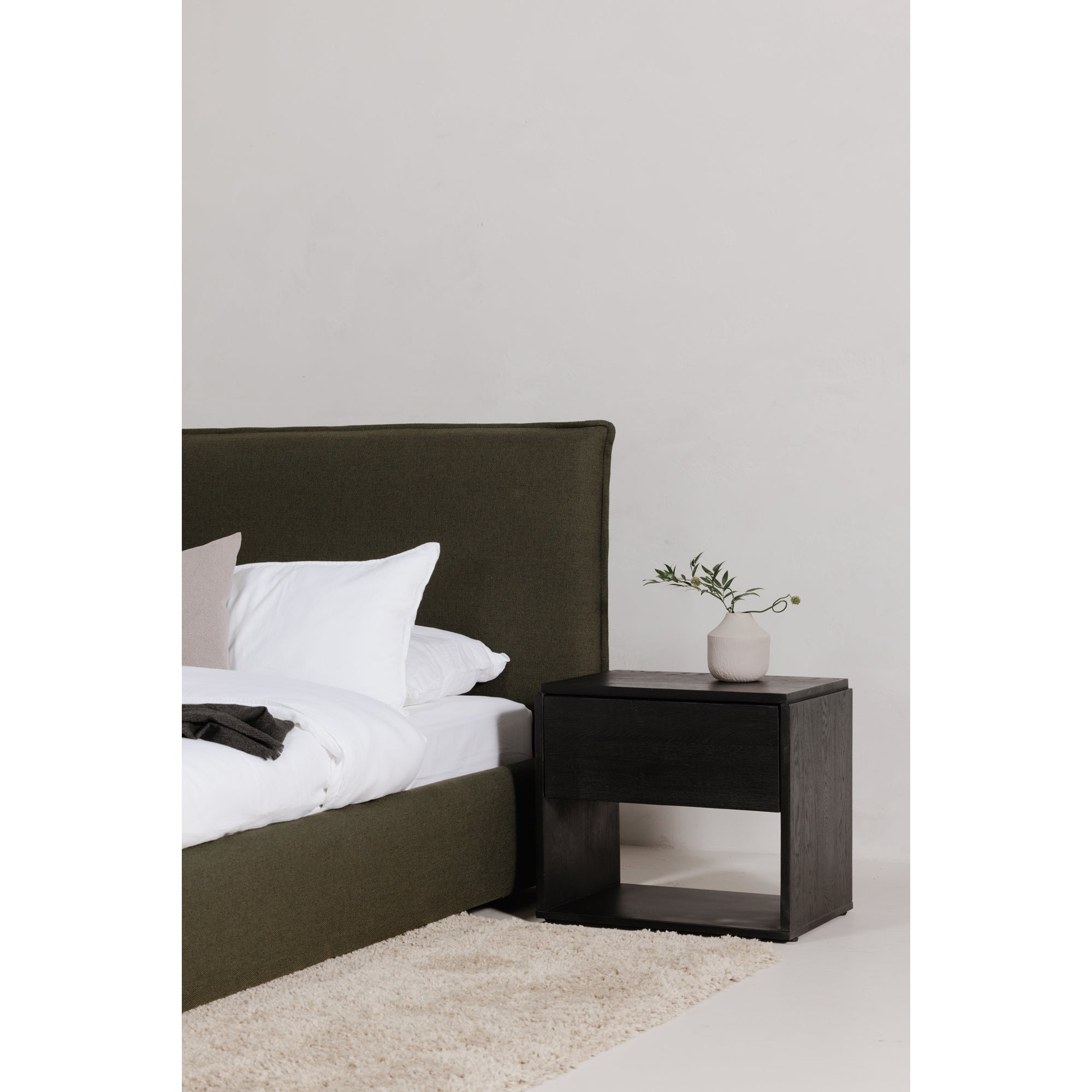 Luzon Bed