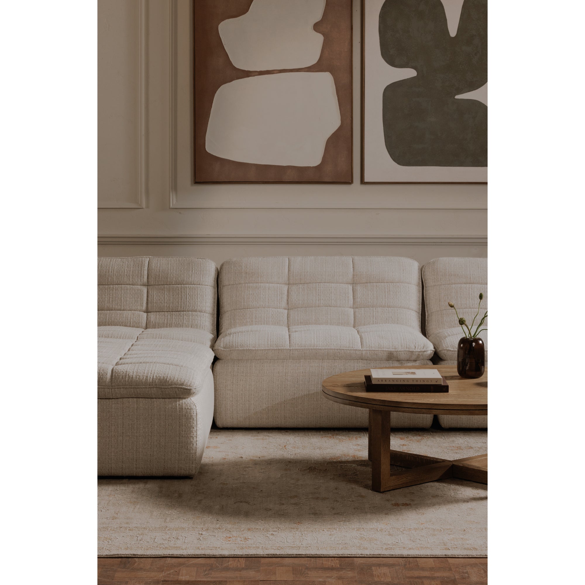 Lino Slipper Chair