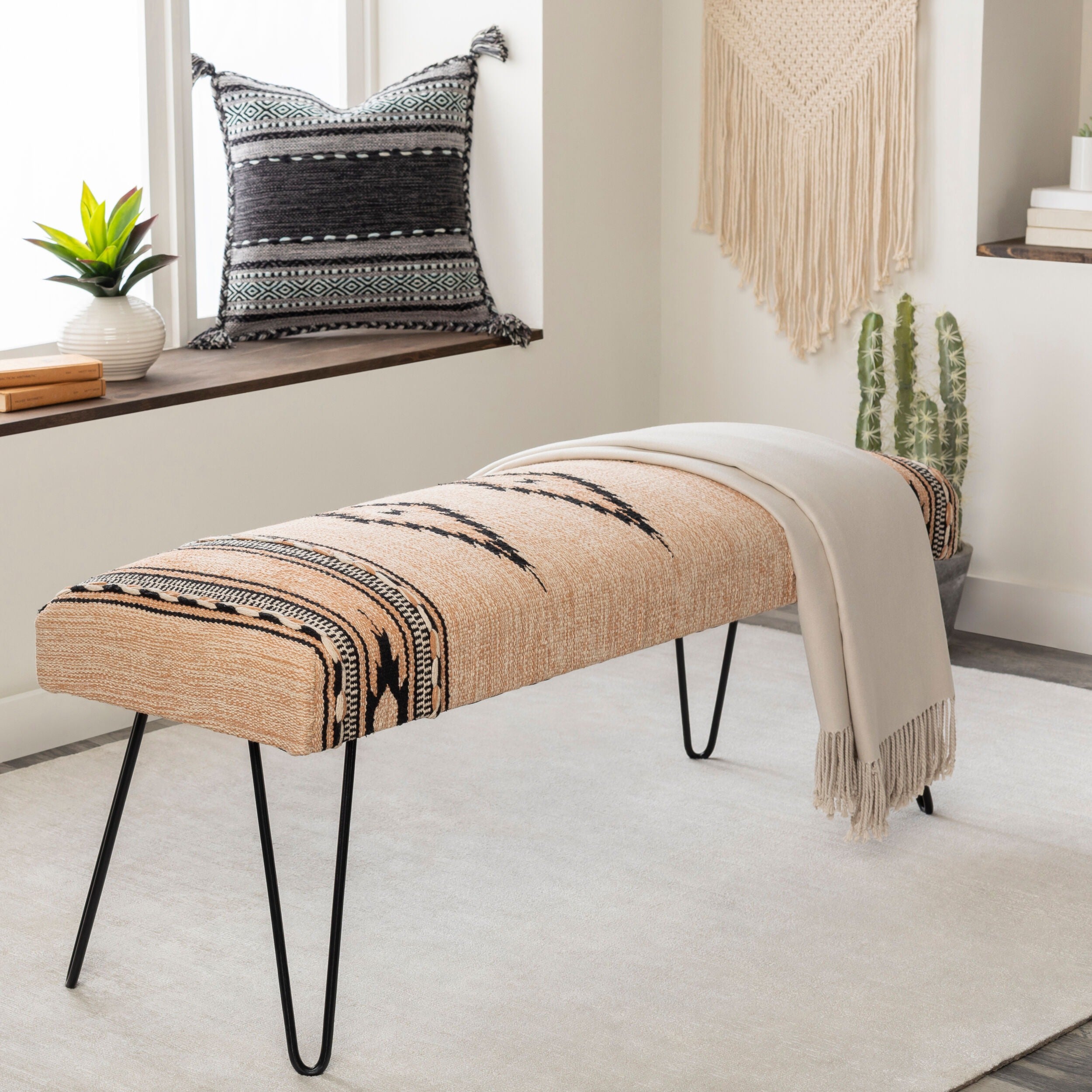 Miriam Bench