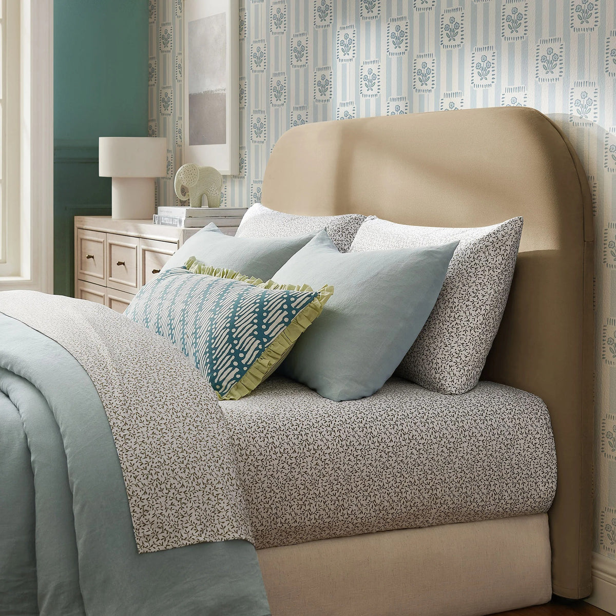 Keynote Stain-Resistant Performance Velvet Headboard