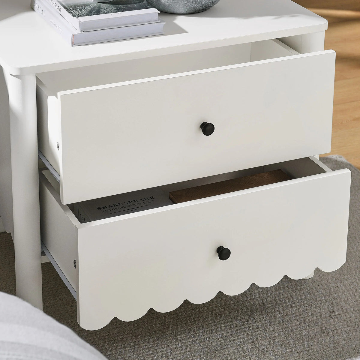 Emmeline Scalloped Nightstand