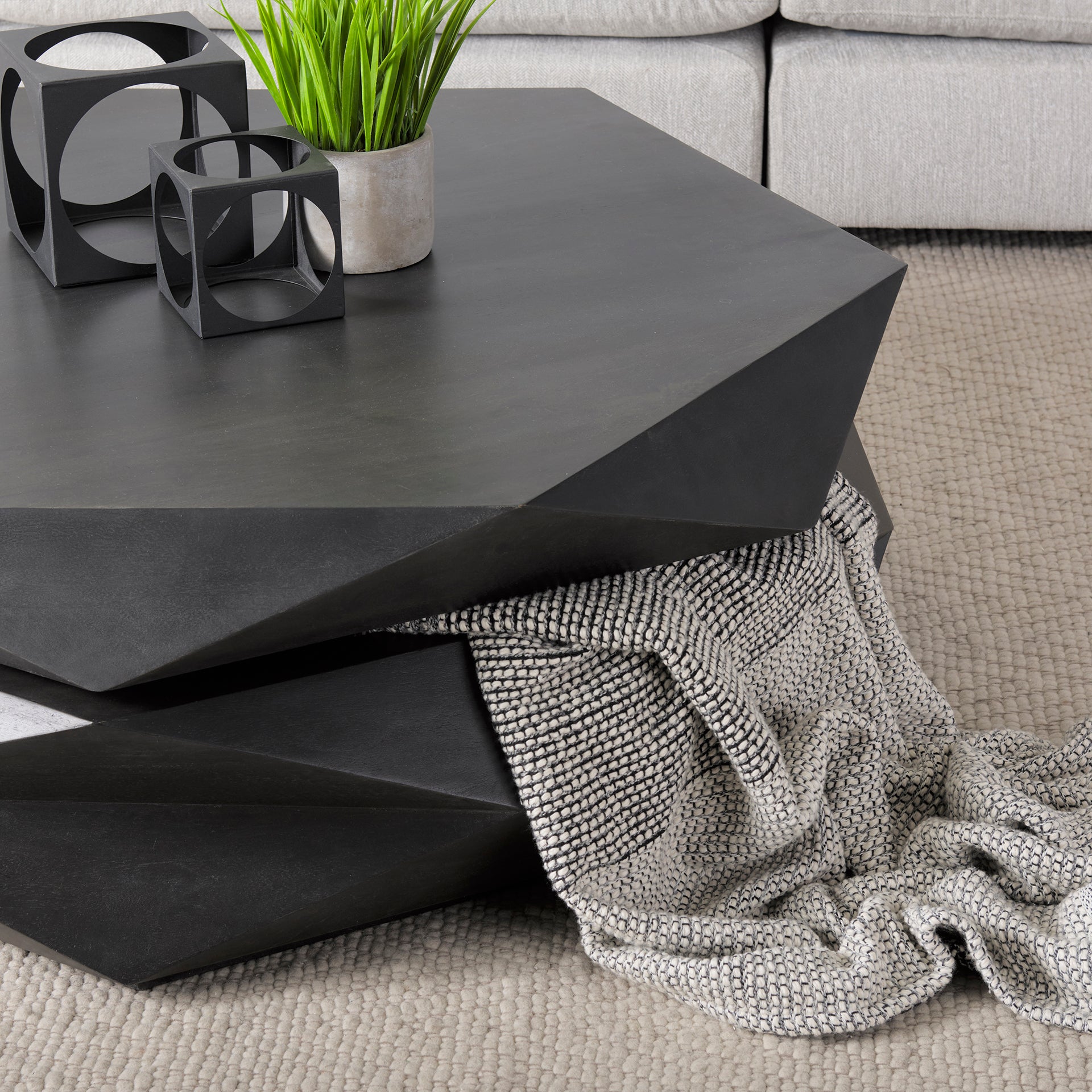 Arreto Hexagonal Coffee Table