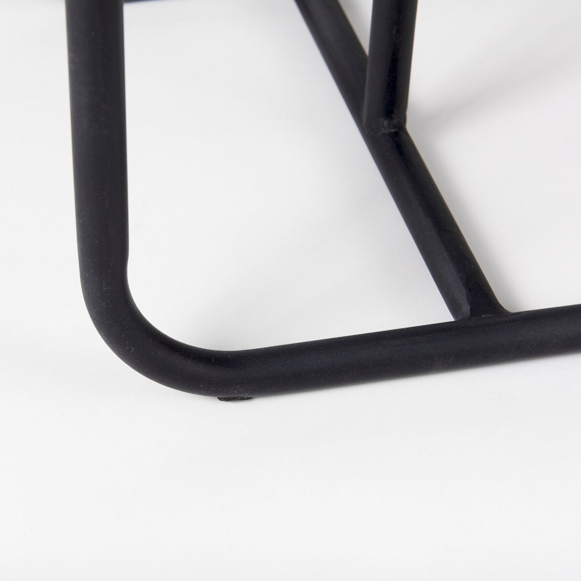 Kyra C-Shaped End and Side Table