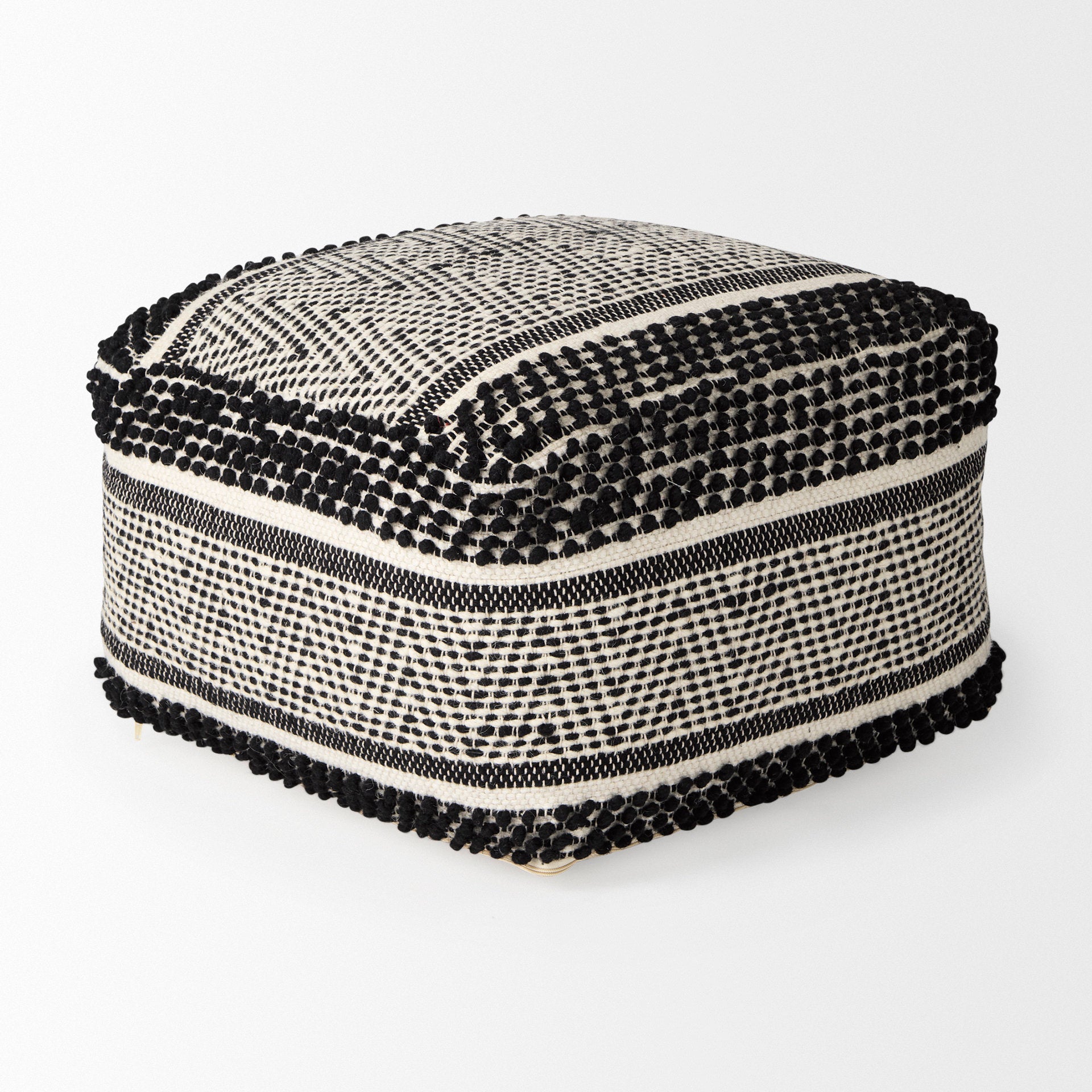 Garima  Pouf
