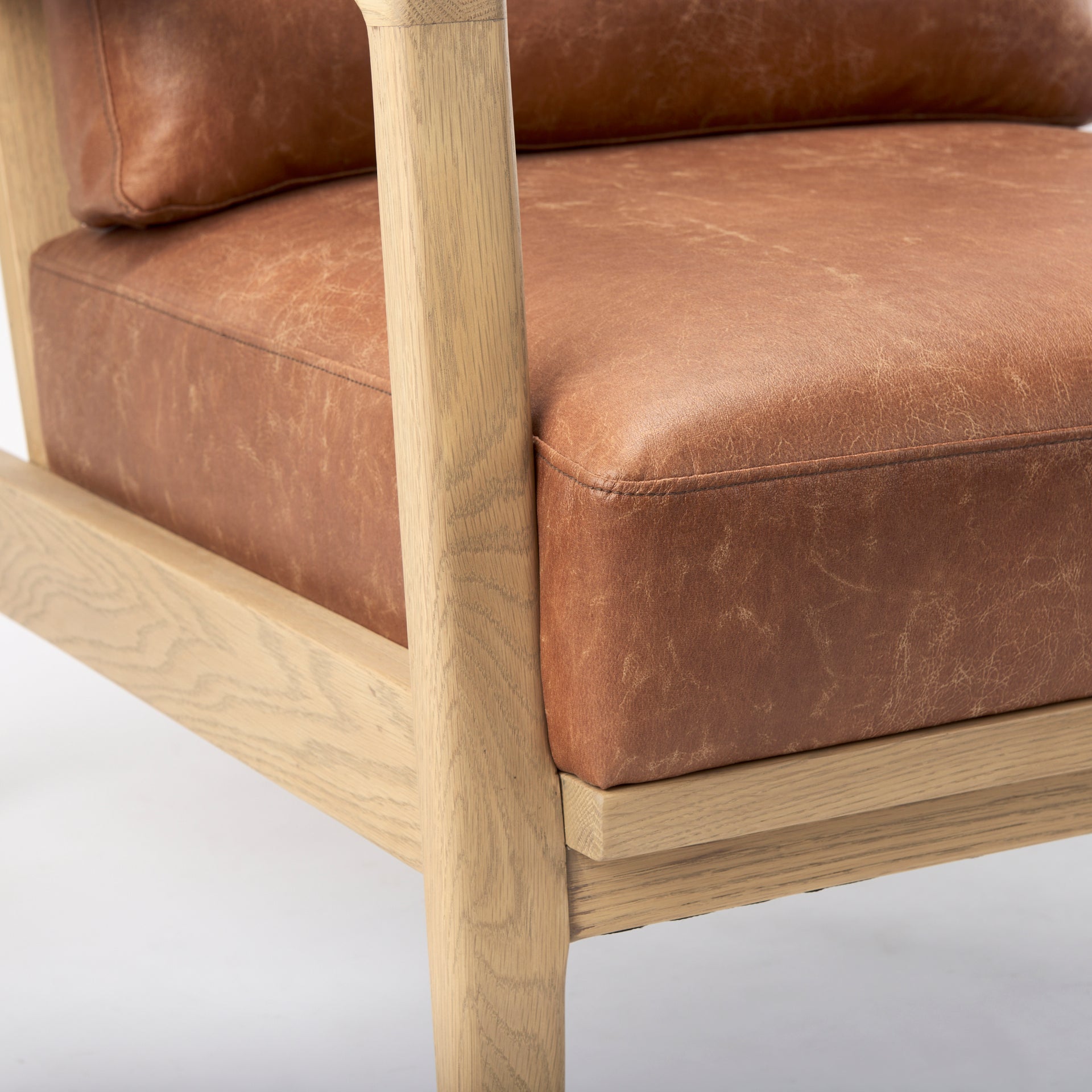 Raeleigh Accent Chair