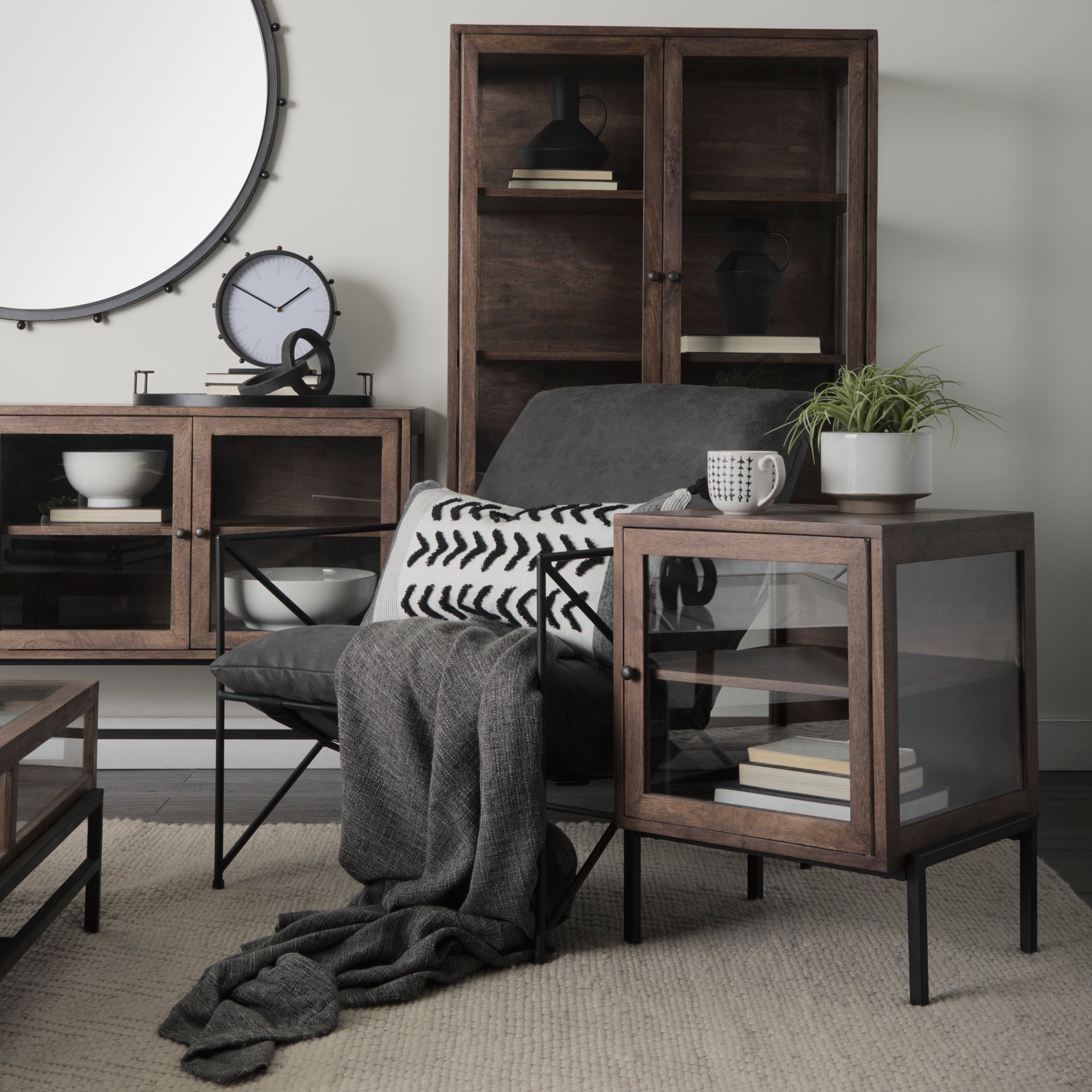 Arelius Accent Cabinet
