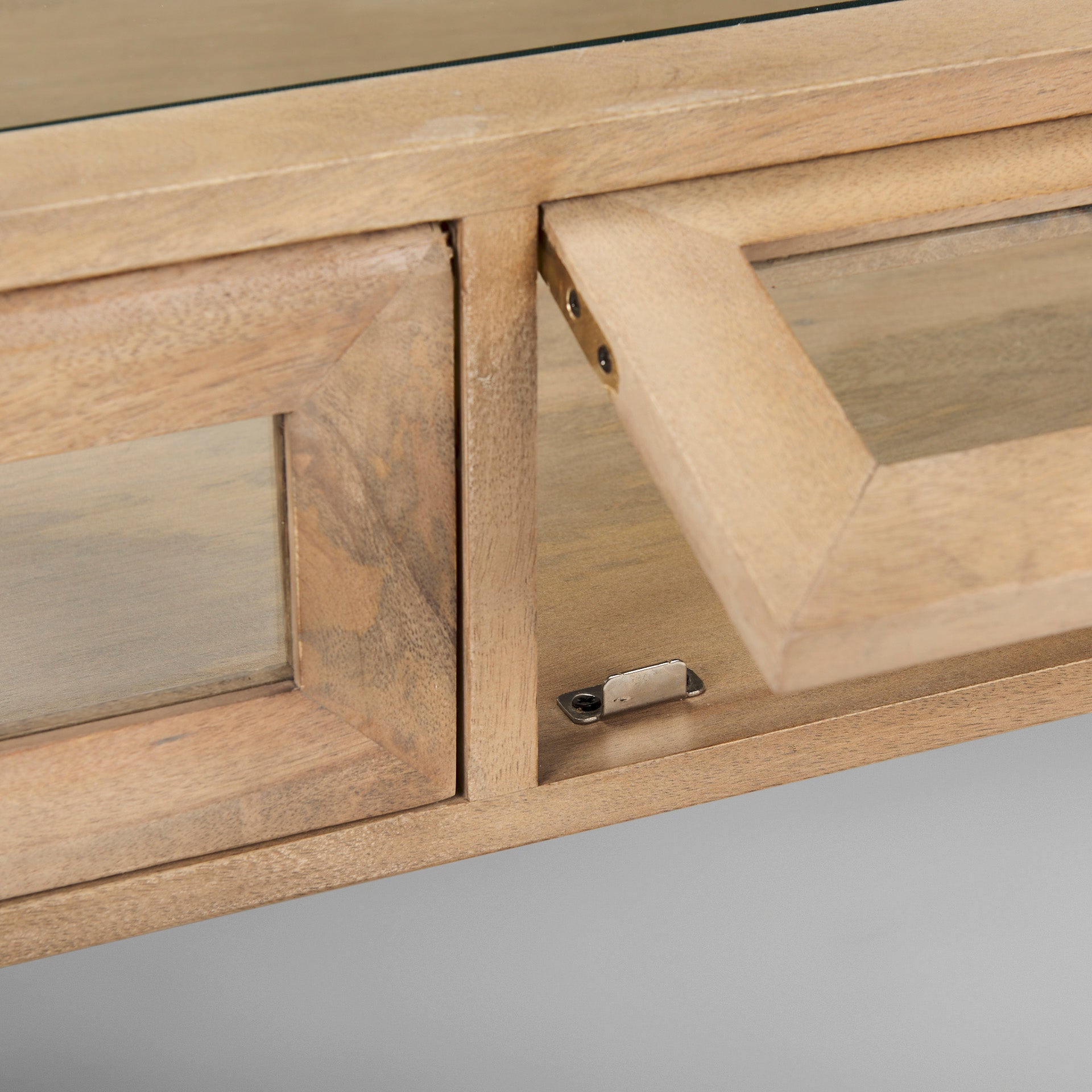 Arelius Coffee Table
