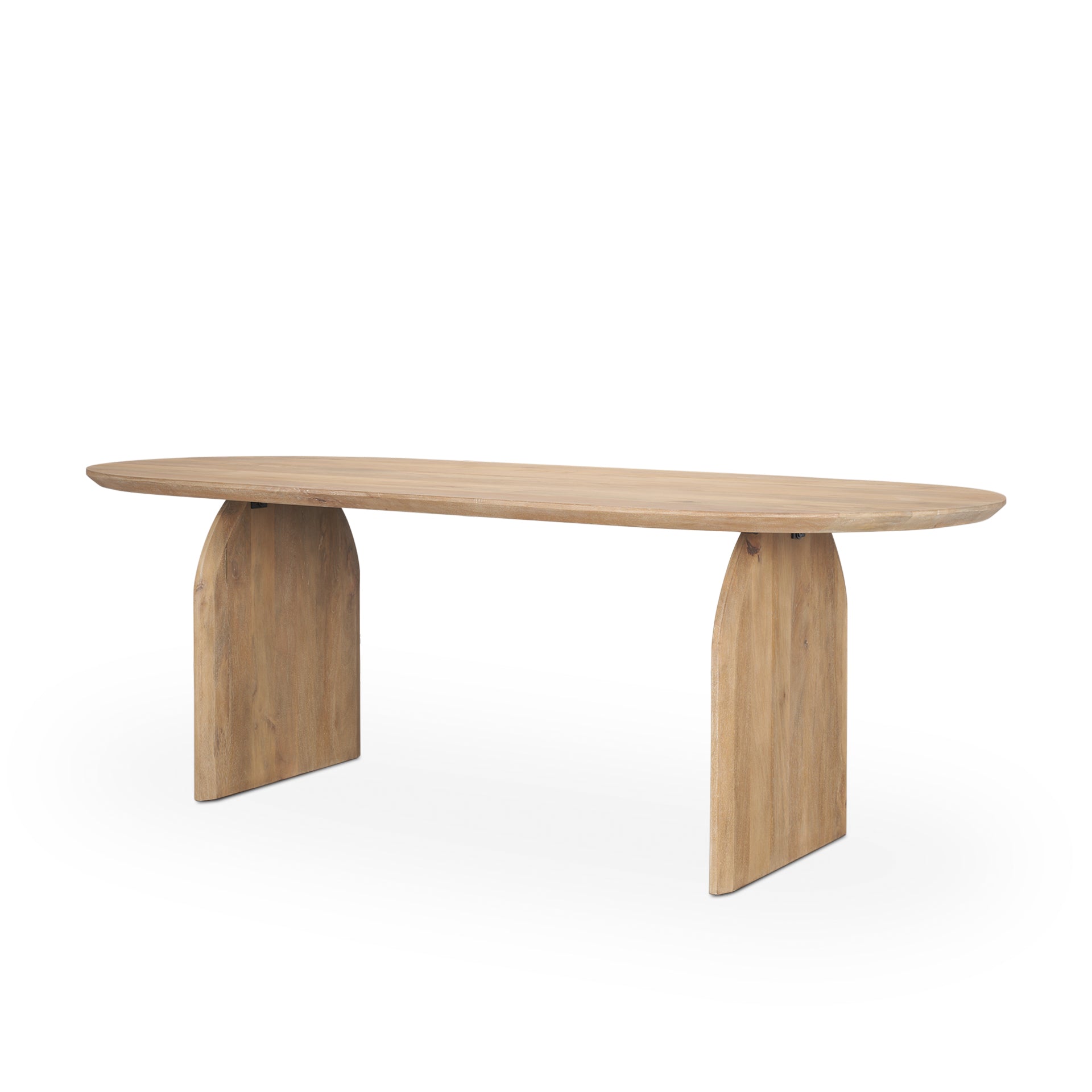 Isla Oval Dining Table