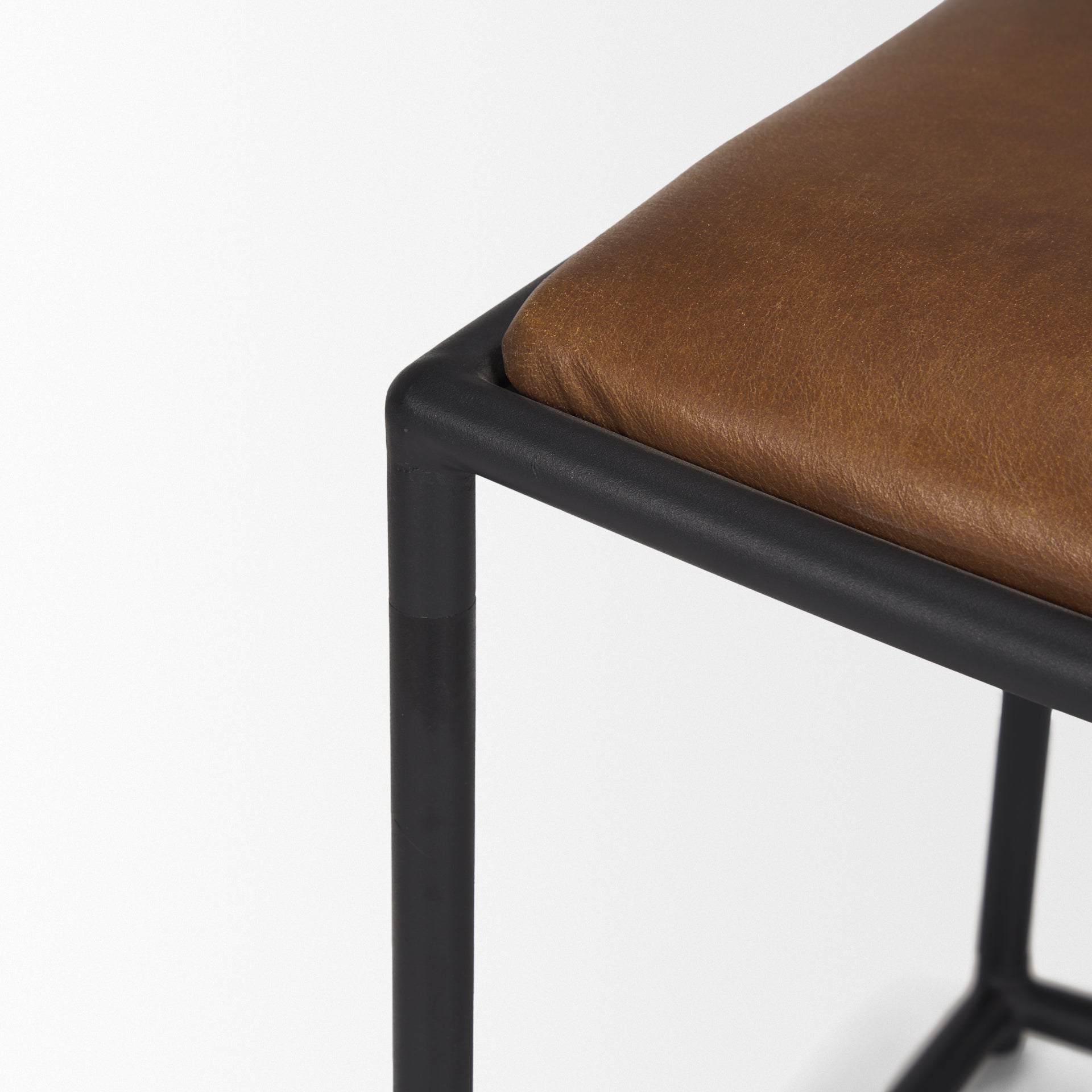 Taniel Stool