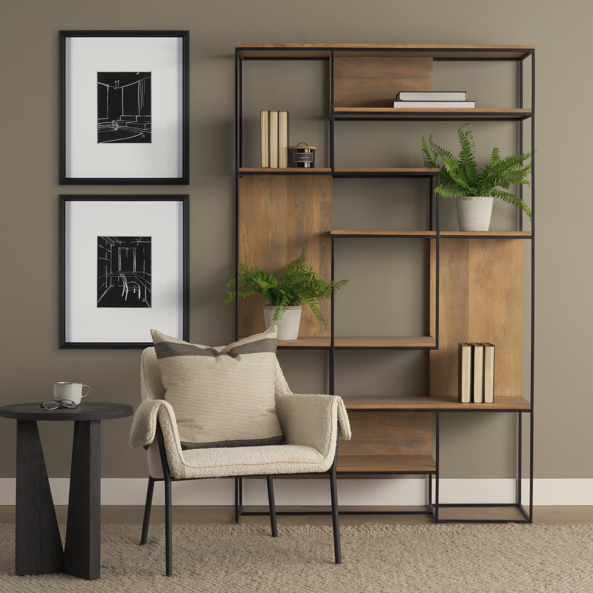 Mattius Accent Table