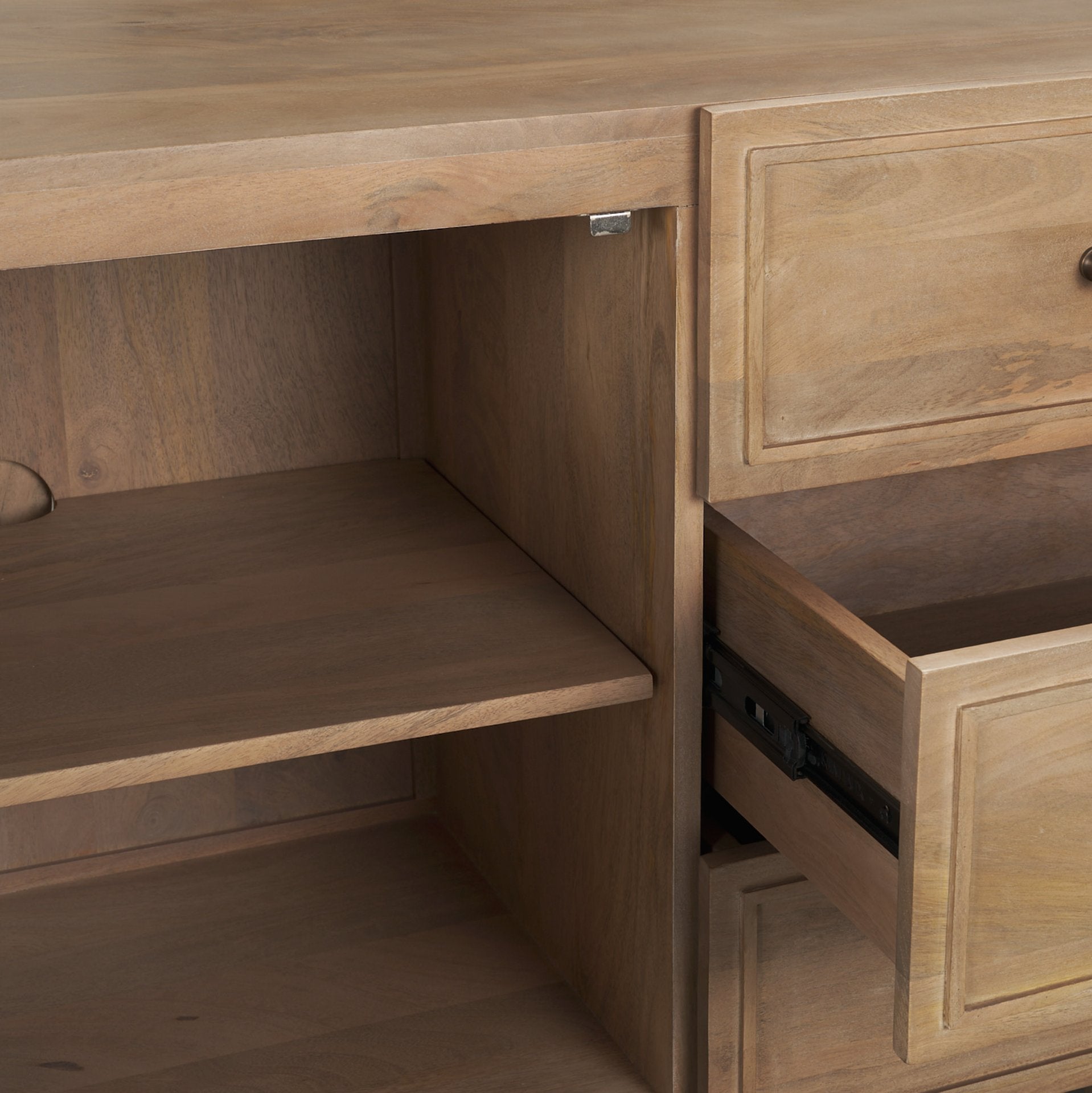 Phil Sideboard