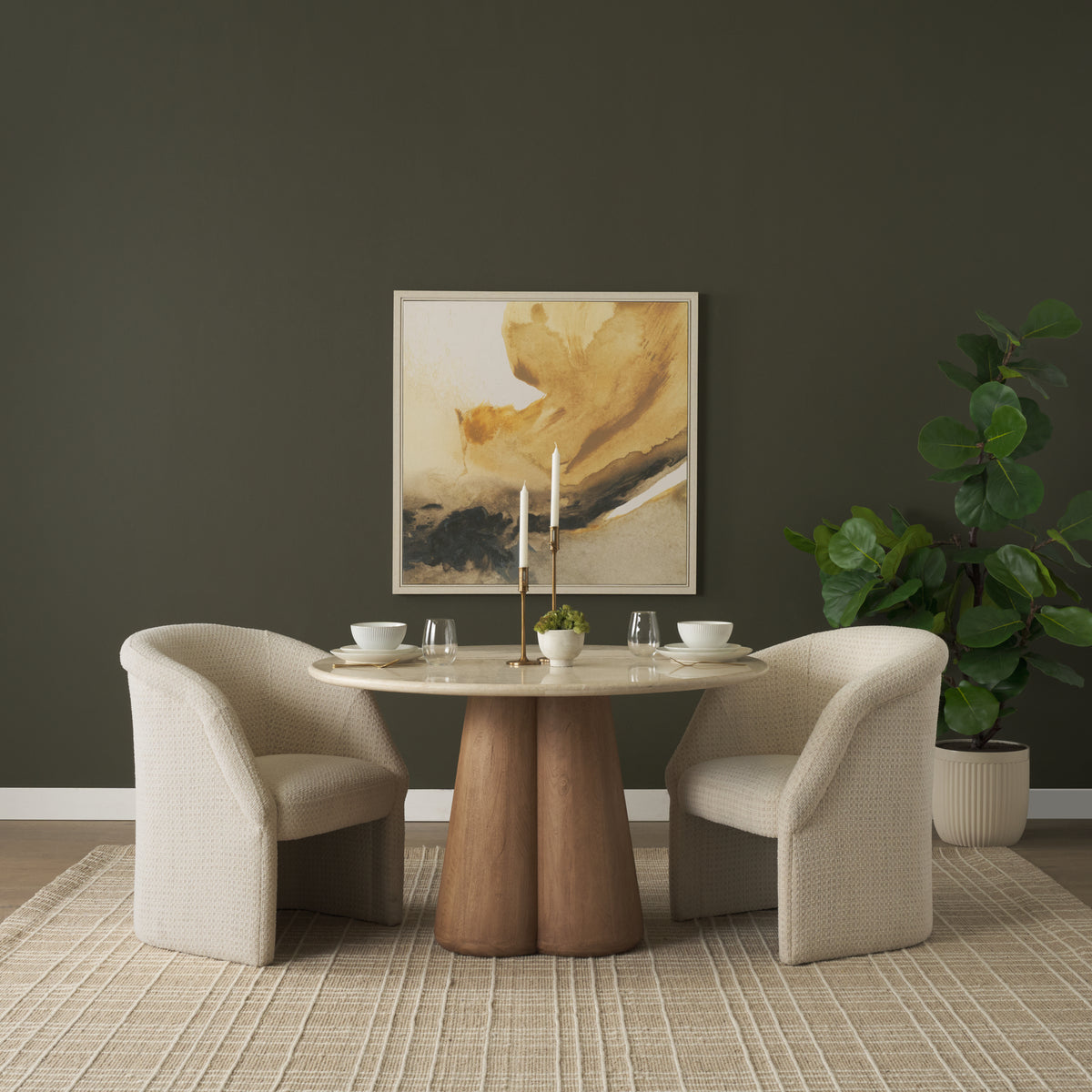 Marilyn Dining Table