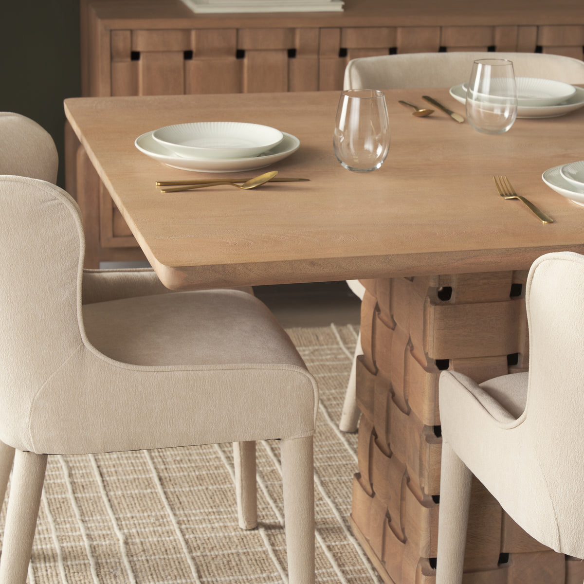 Trellyn Rectangular Dining Table