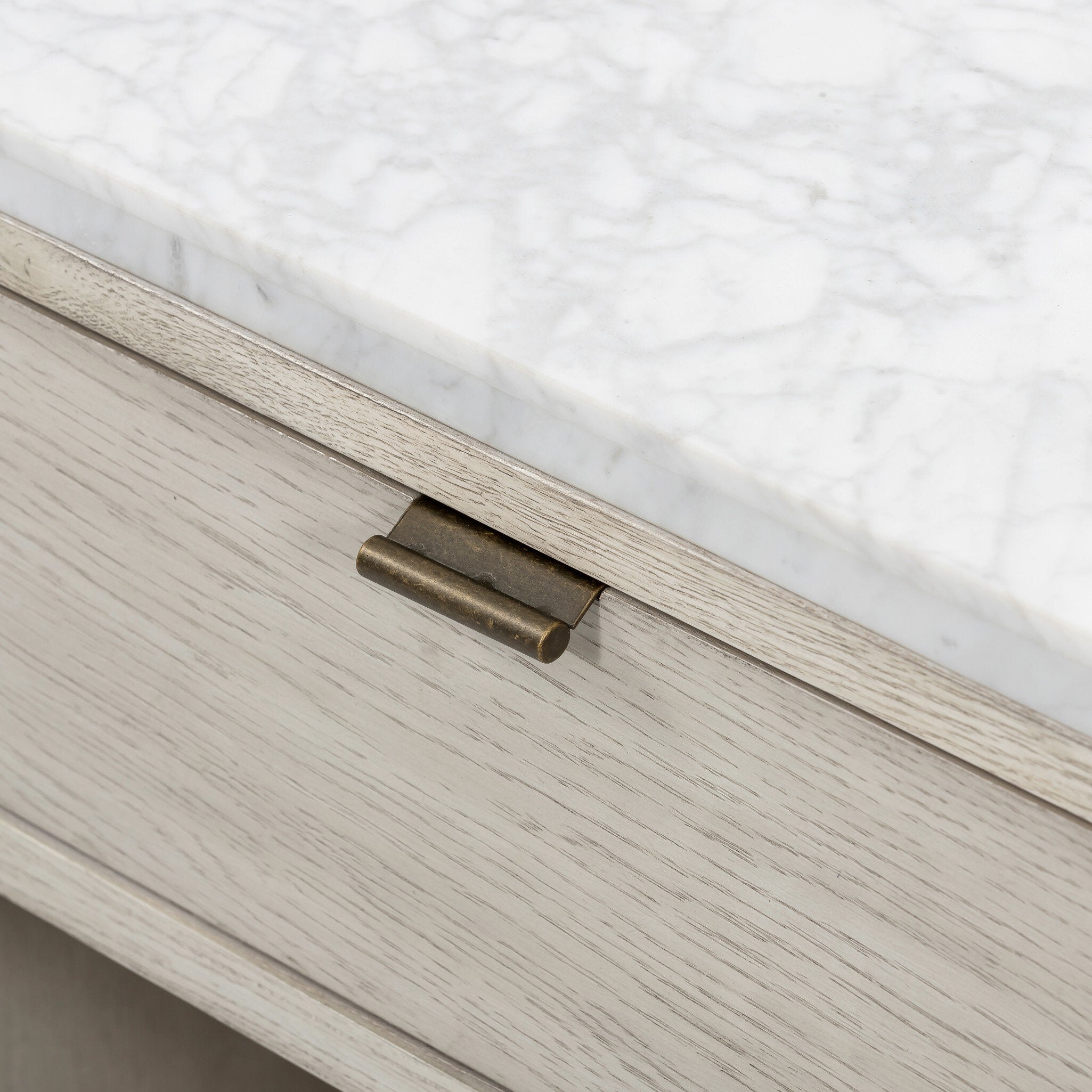 Viggo Nightstand