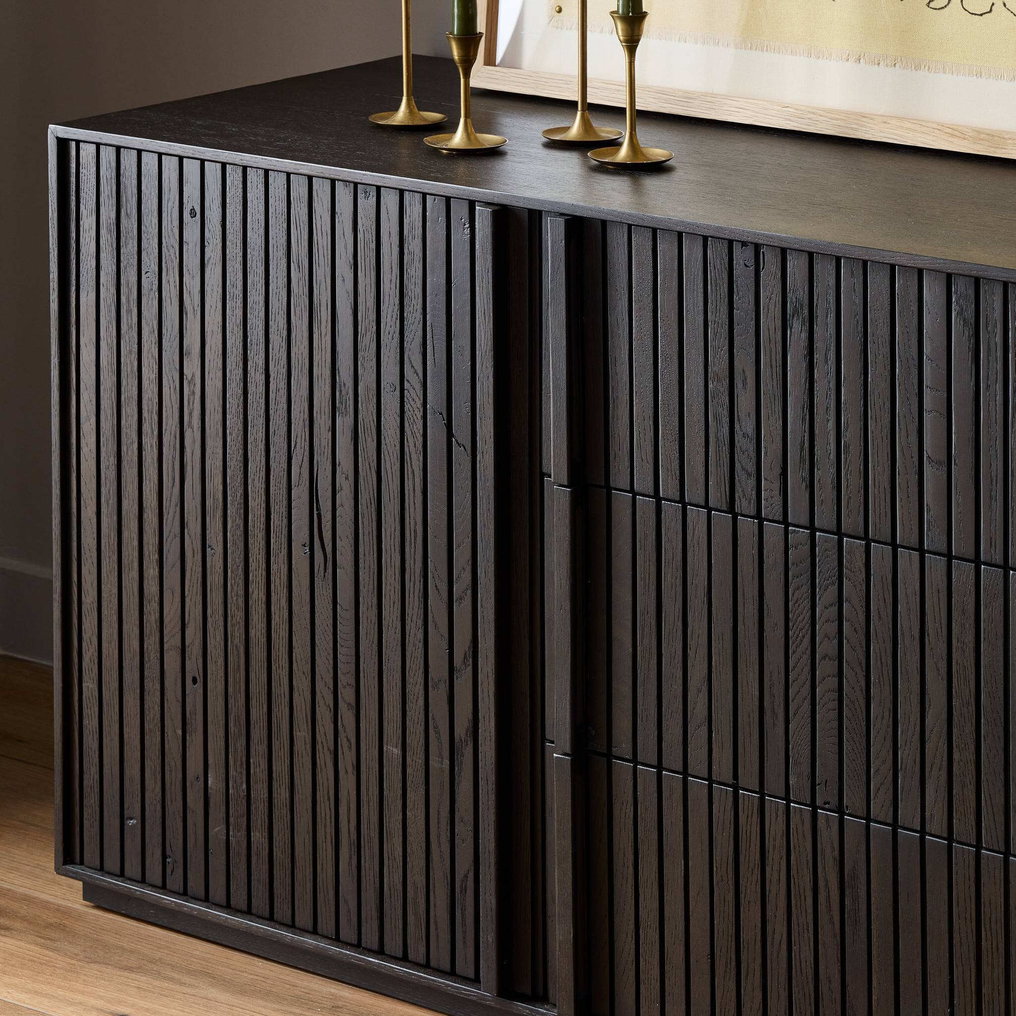 Leo Media Console