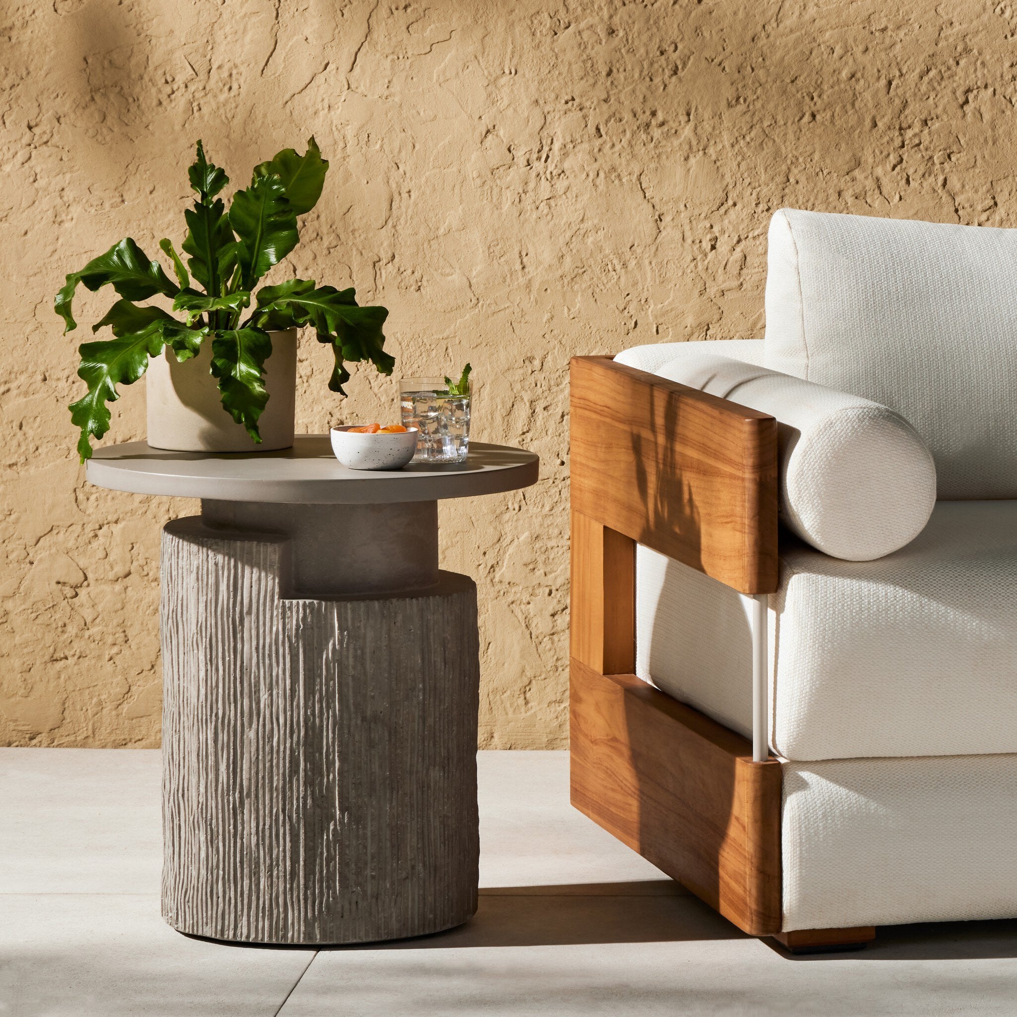 Huron Outdoor End Table - Flint Concrete