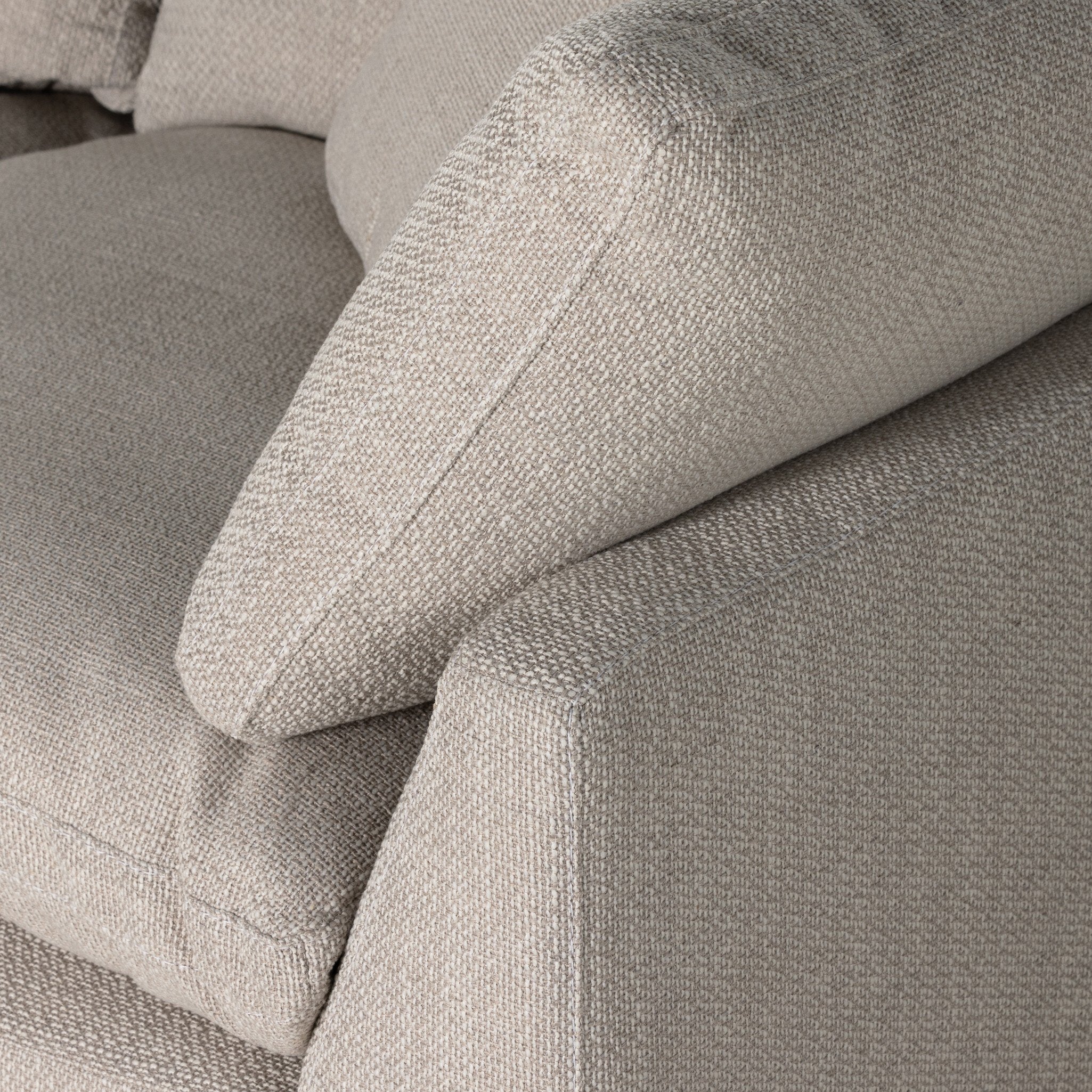 Stevie 2-Piece Sectional