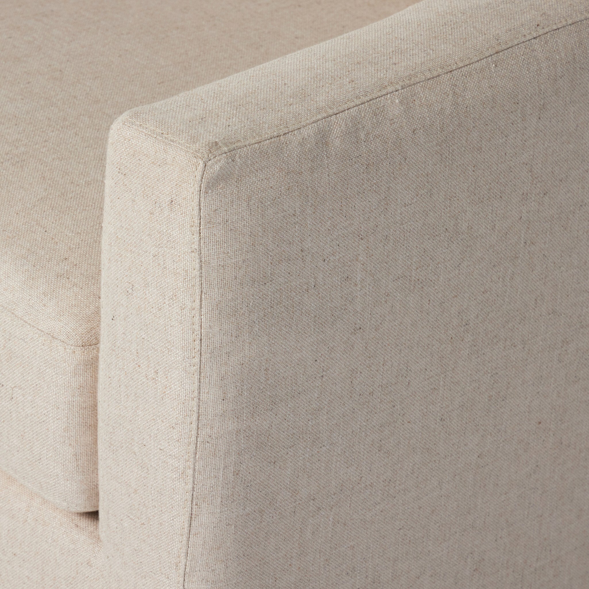 Hampton Slipcover Swivel Chair - Evere Creme