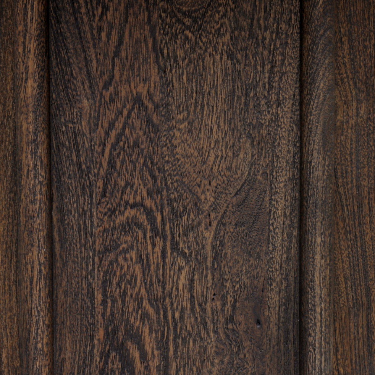 Pavlo Dining Table